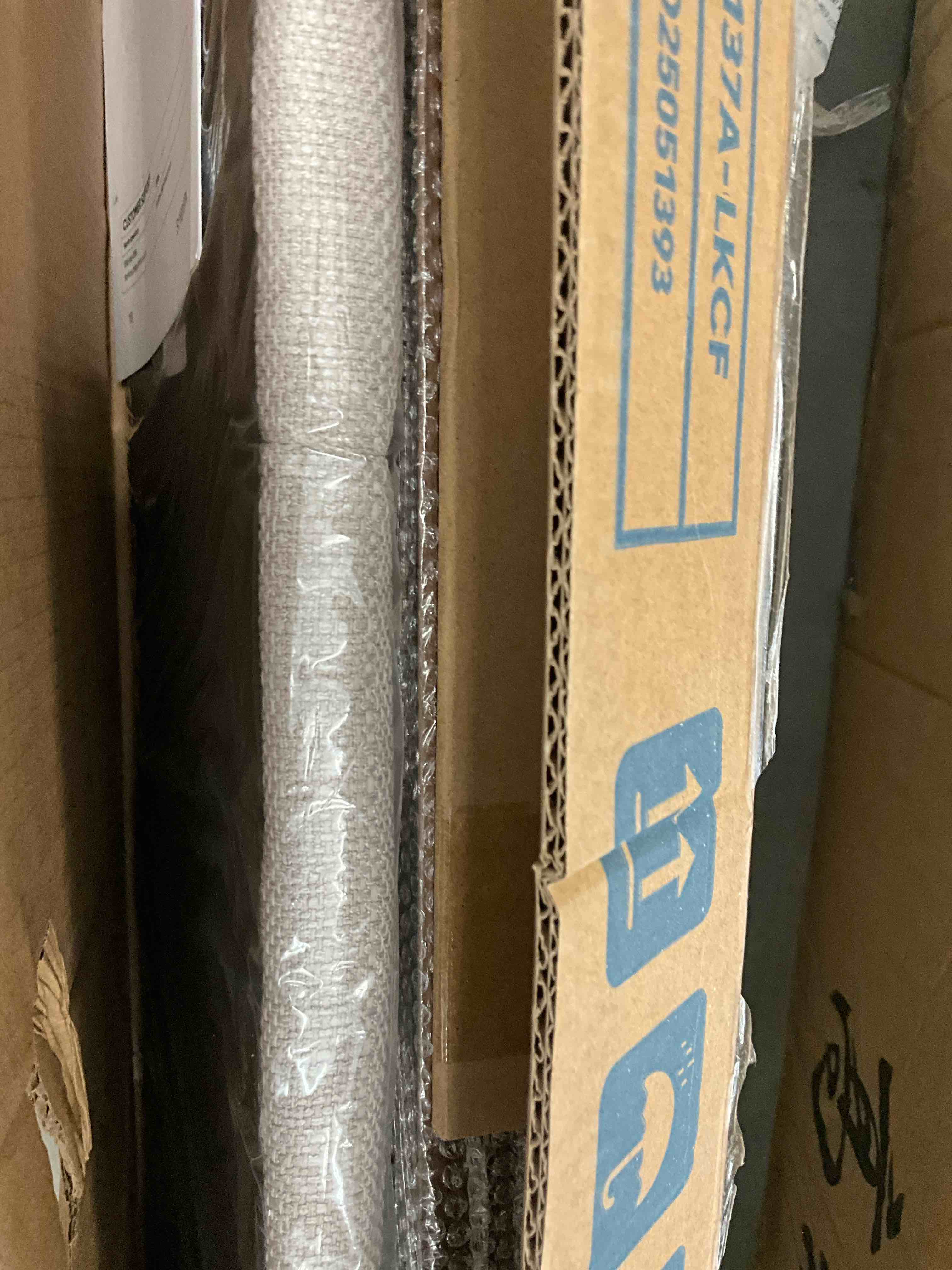 https://s3.amazonaws.com/lotting-images-prod/EmanualPiazza/BRN3703101_1759514598525.jpeg