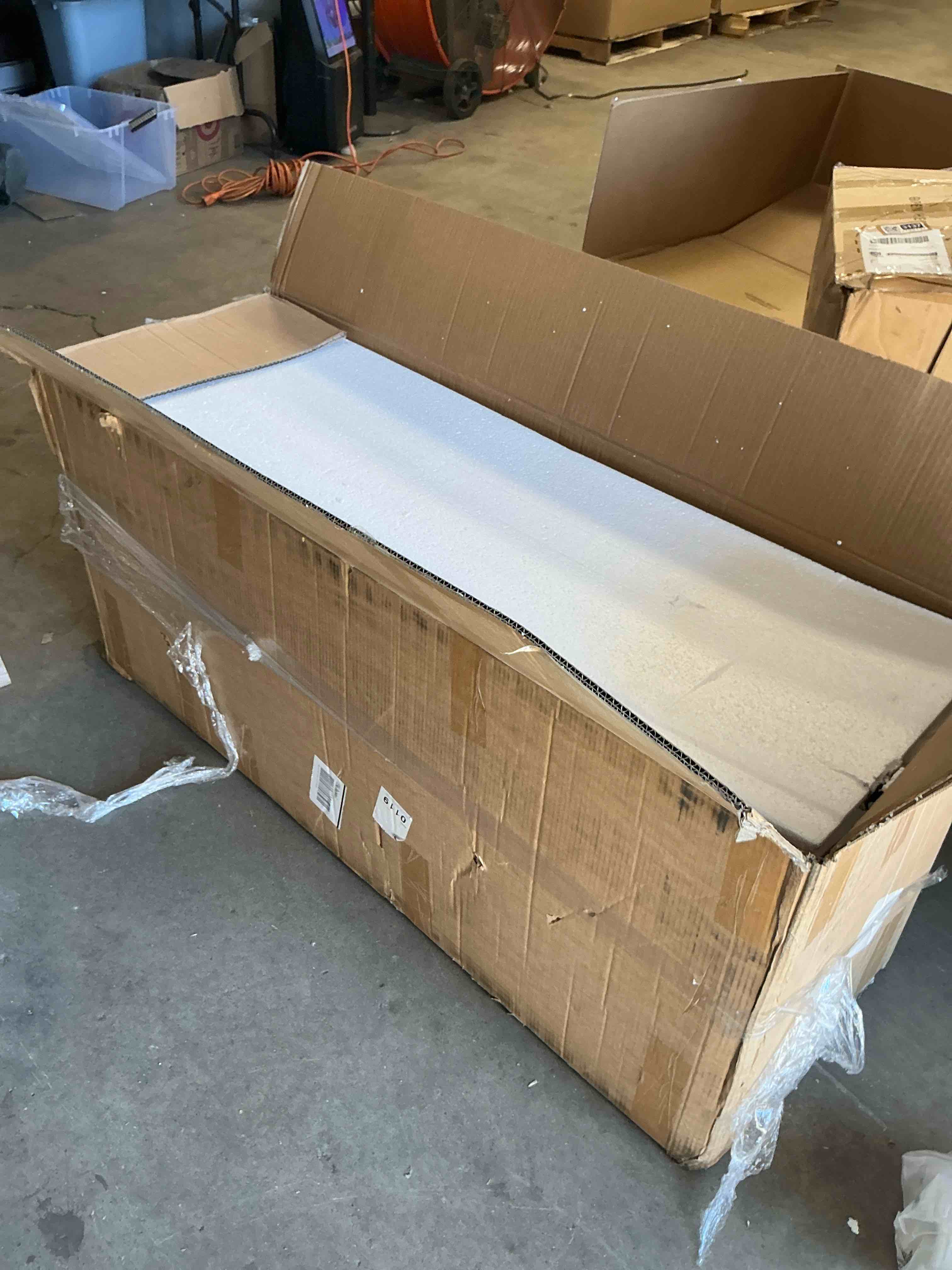 https://s3.amazonaws.com/lotting-images-prod/EmanualPiazza/BRN3703138_1760035381082.jpeg