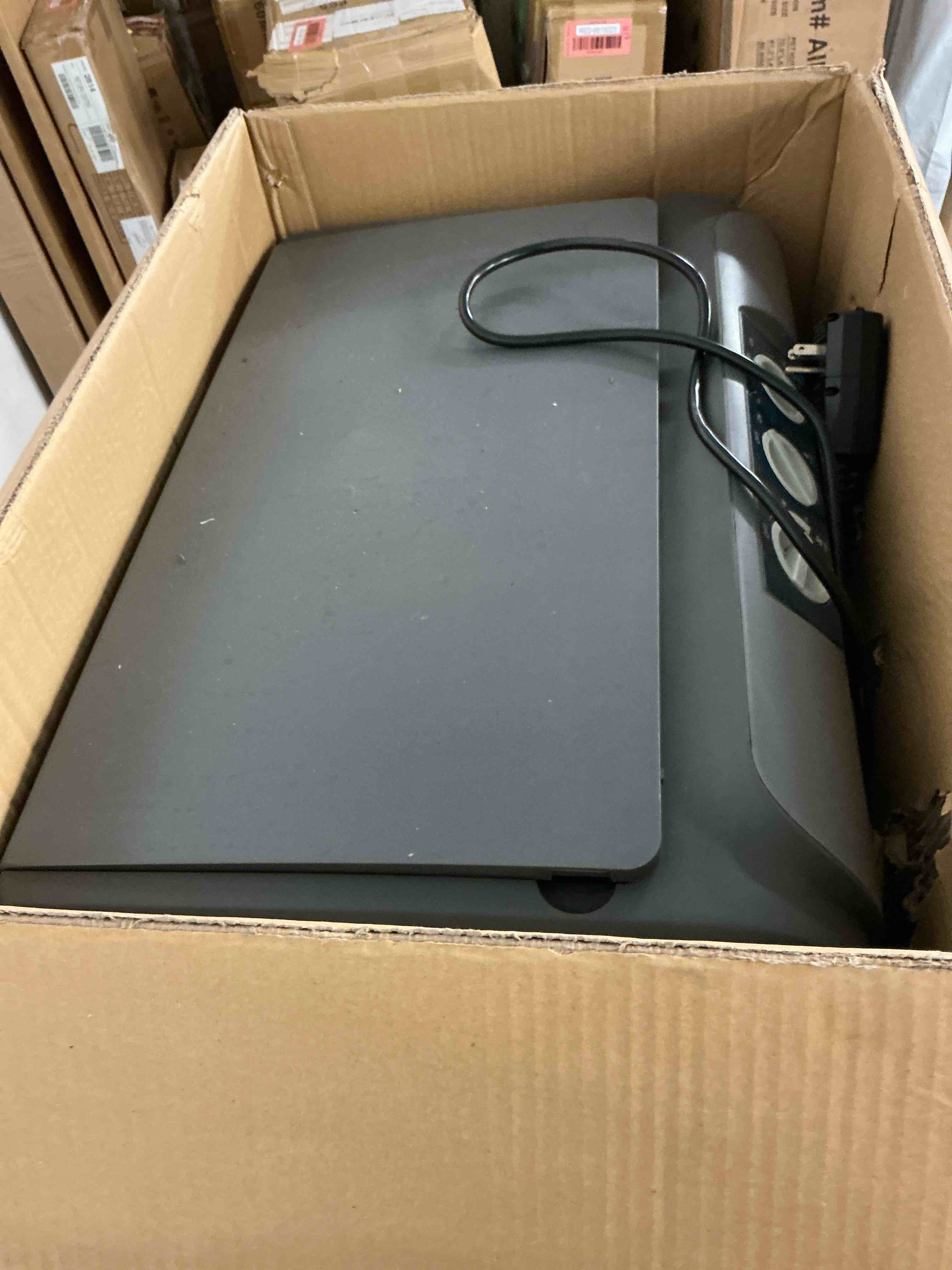 https://s3.amazonaws.com/lotting-images-prod/EmanualPiazza/BRN3706158_1748956043203.jpeg