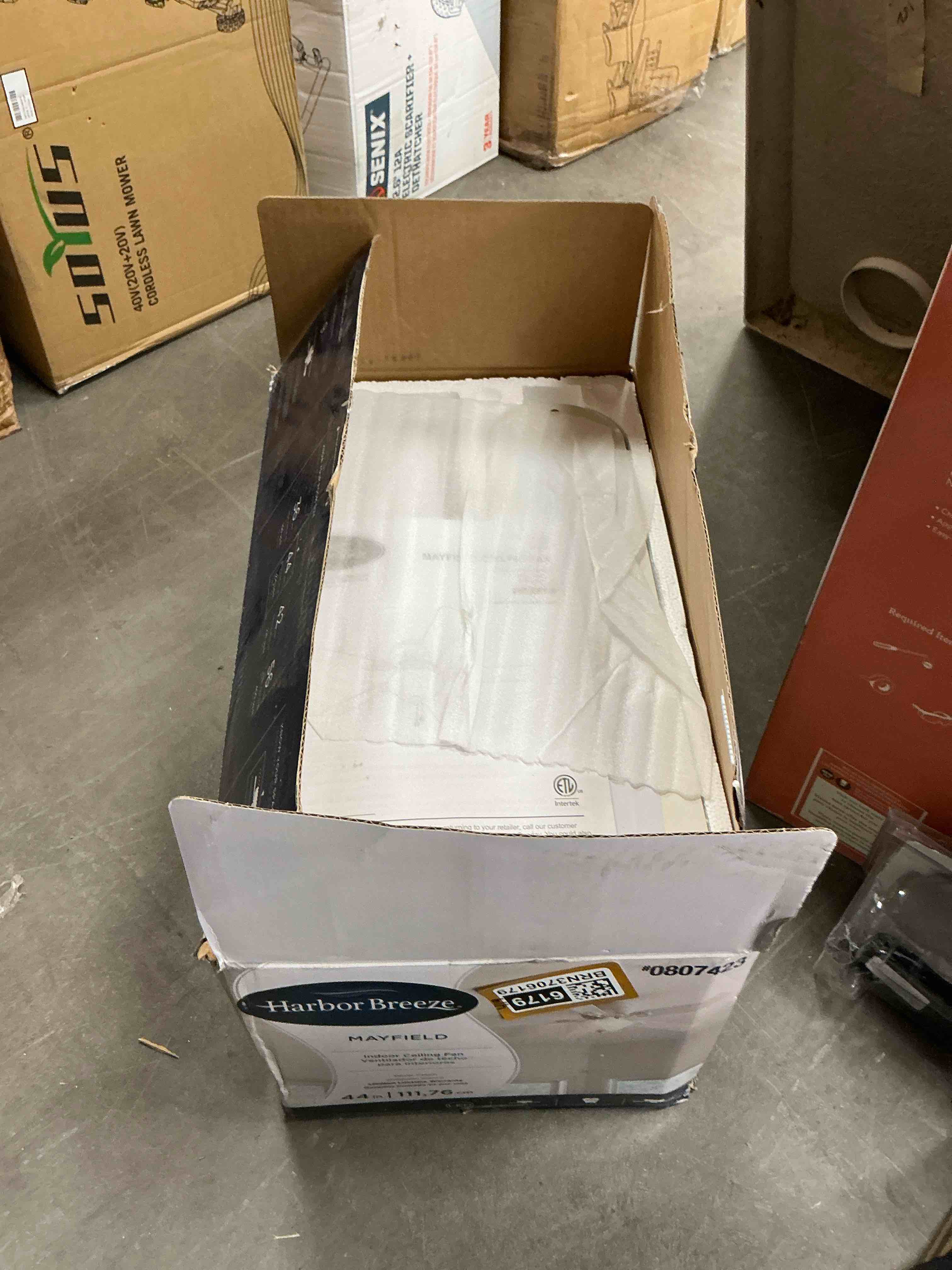 https://s3.amazonaws.com/lotting-images-prod/EmanualPiazza/BRN3706179_1748959082309.jpeg