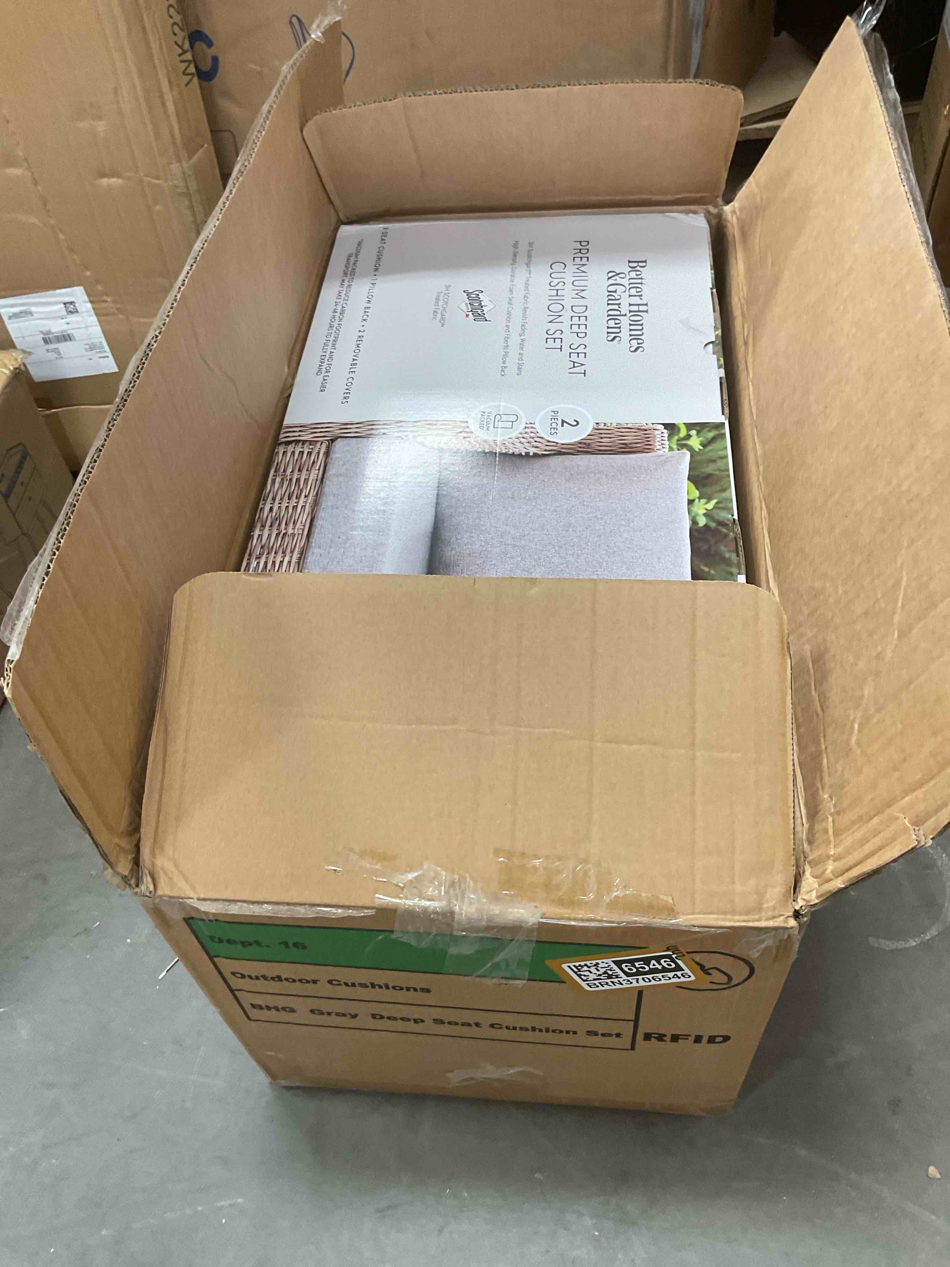 https://s3.amazonaws.com/lotting-images-prod/EmanualPiazza/BRN3706546_1749236125104.jpeg