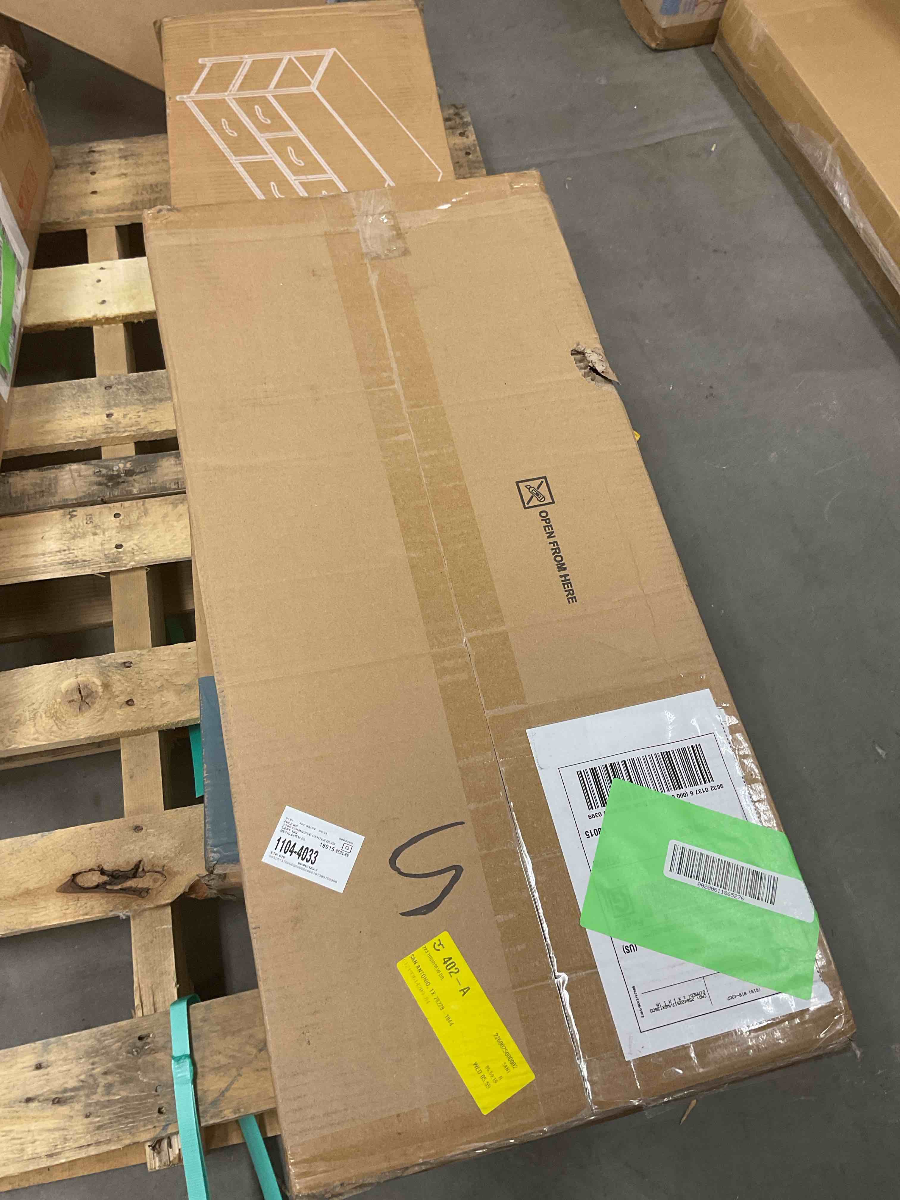 https://s3.amazonaws.com/lotting-images-prod/EmanualPiazza/BRN3706562_1749231737296.jpeg