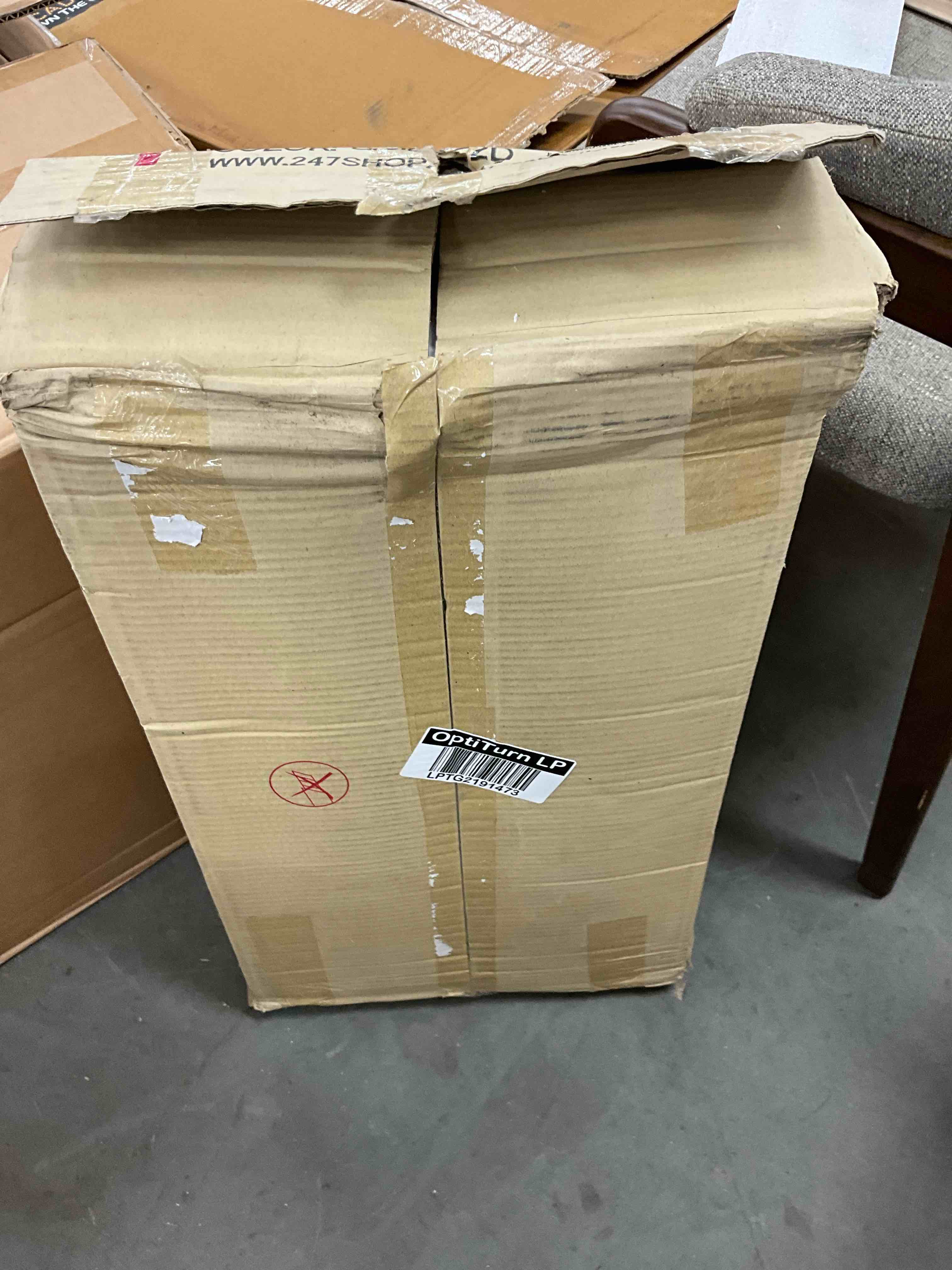 https://s3.amazonaws.com/lotting-images-prod/EmanualPiazza/BRN3707781_1751489765103.jpeg