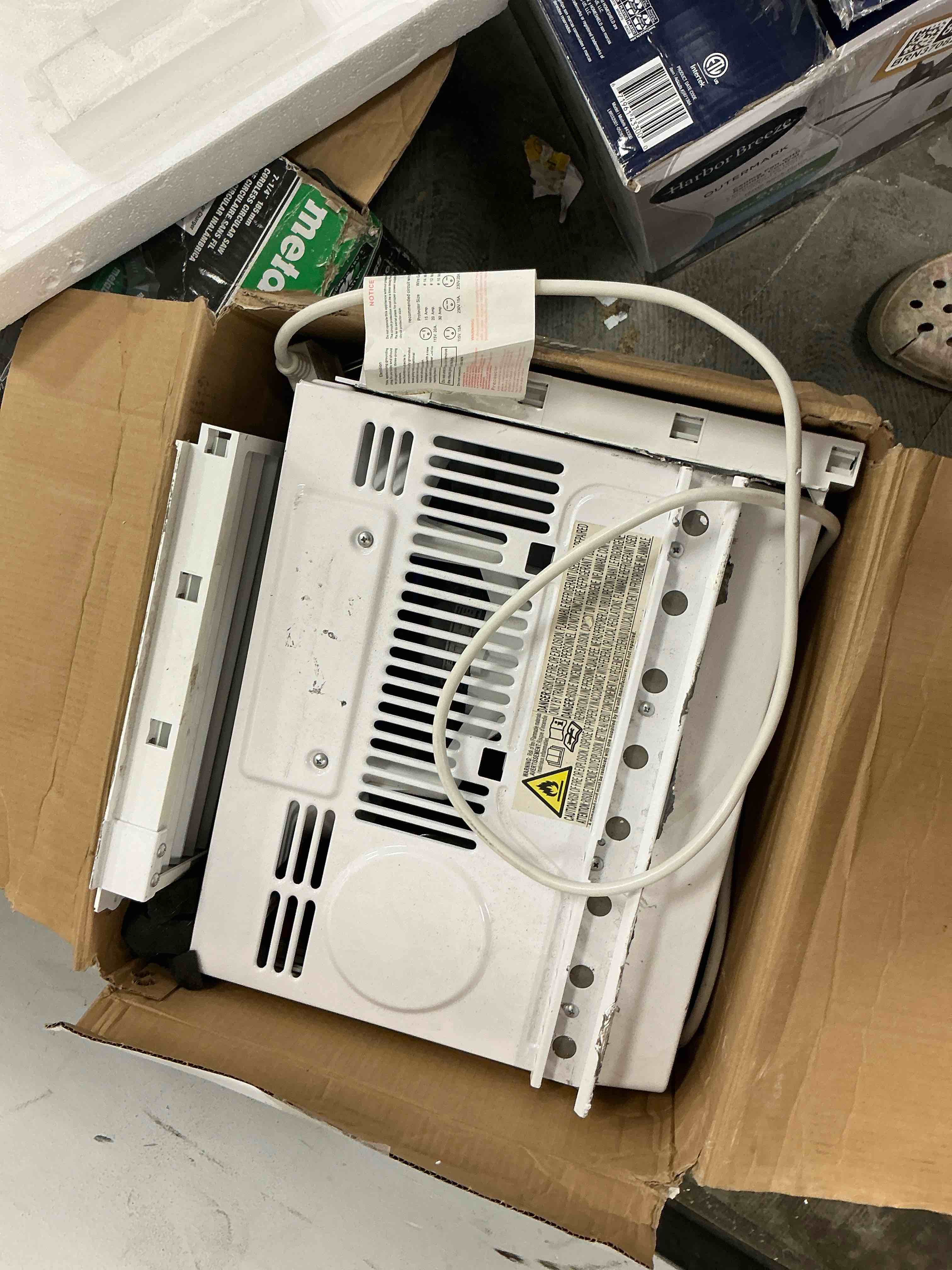 https://s3.amazonaws.com/lotting-images-prod/EmanualPiazza/BRN3708258_1752677610493.jpeg