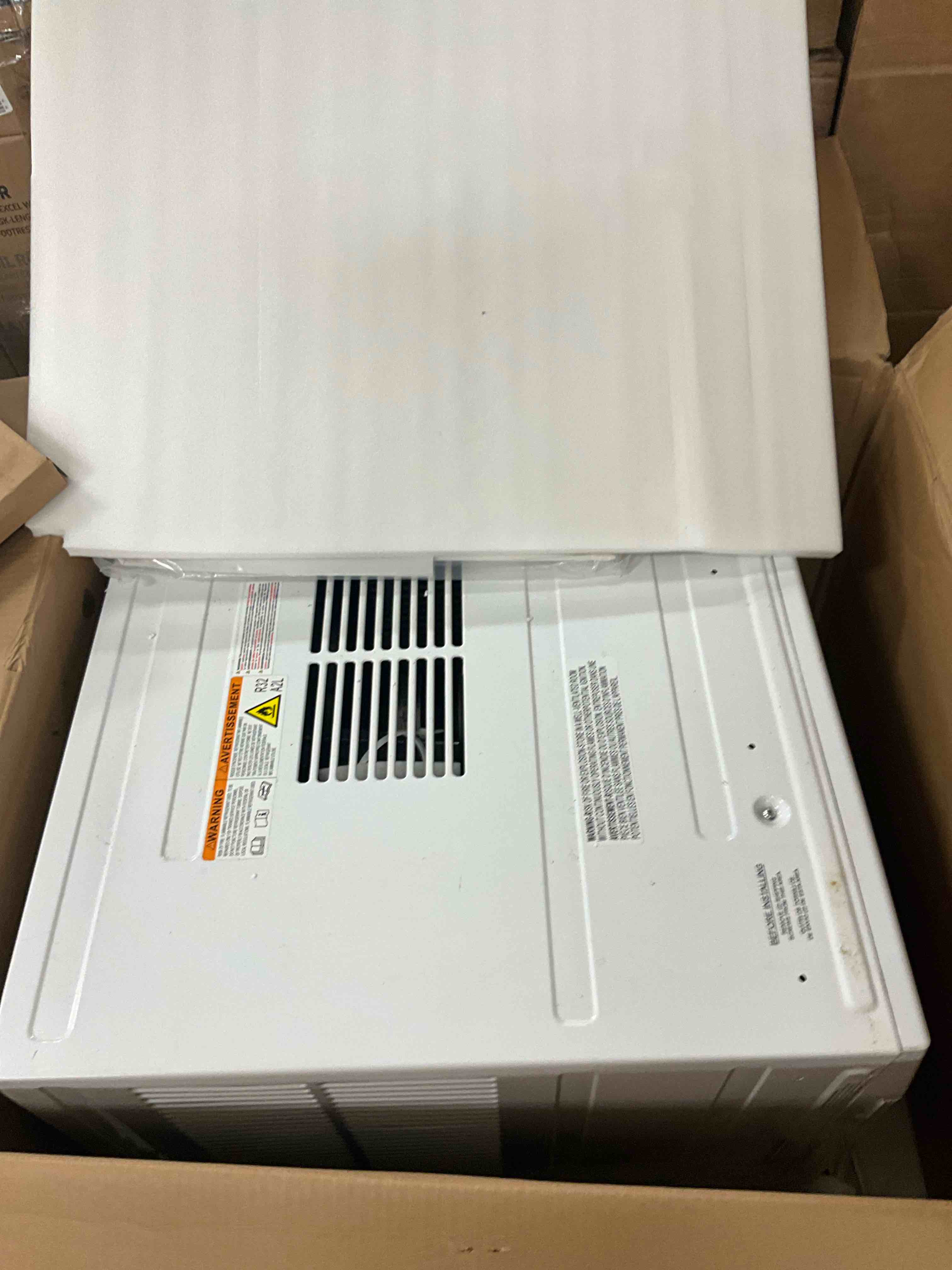 https://s3.amazonaws.com/lotting-images-prod/EmanualPiazza/BRN3708555_1753134470652.jpeg