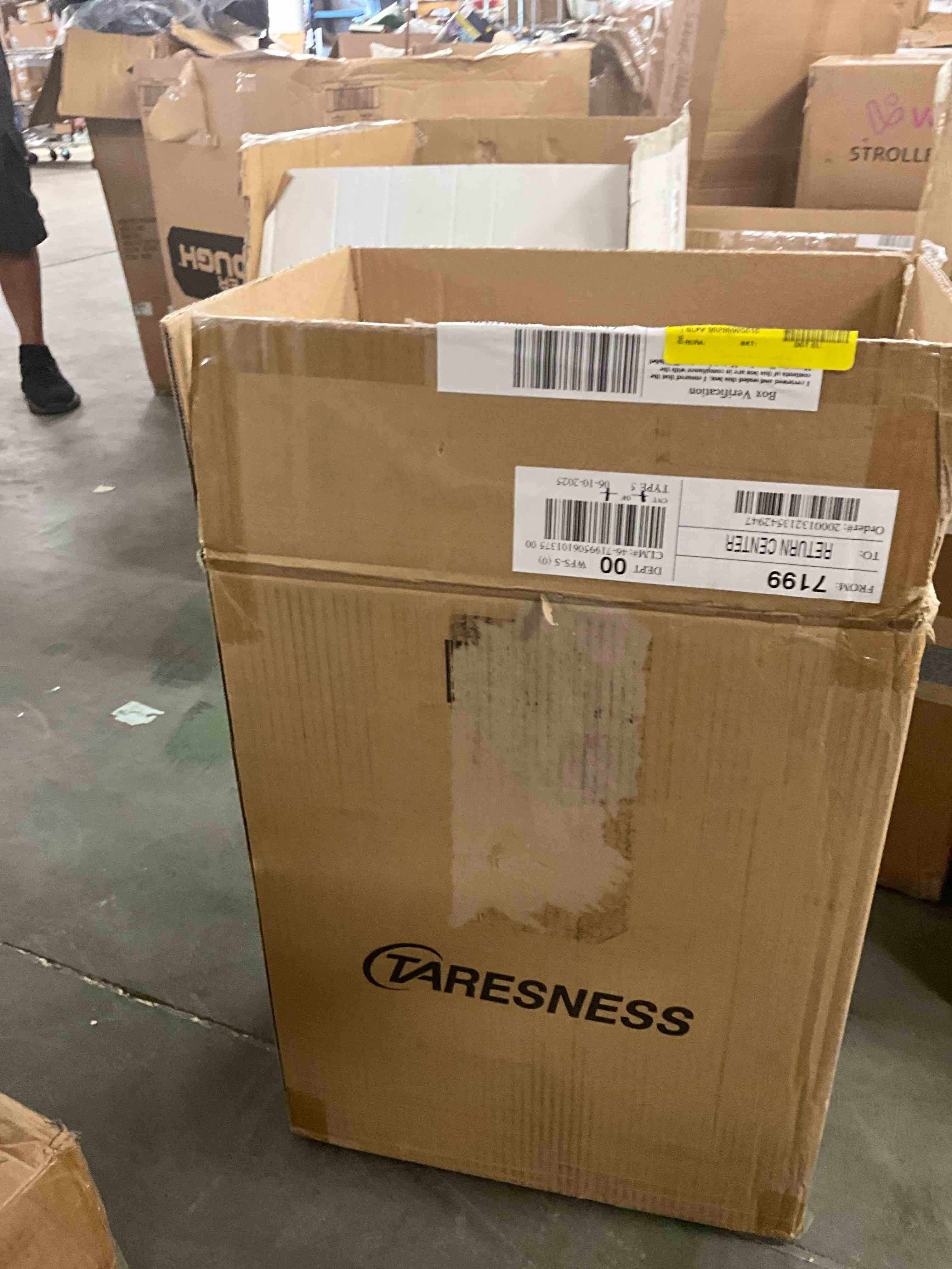 https://s3.amazonaws.com/lotting-images-prod/EmanualPiazza/BRN3708559_1753133177611.jpeg