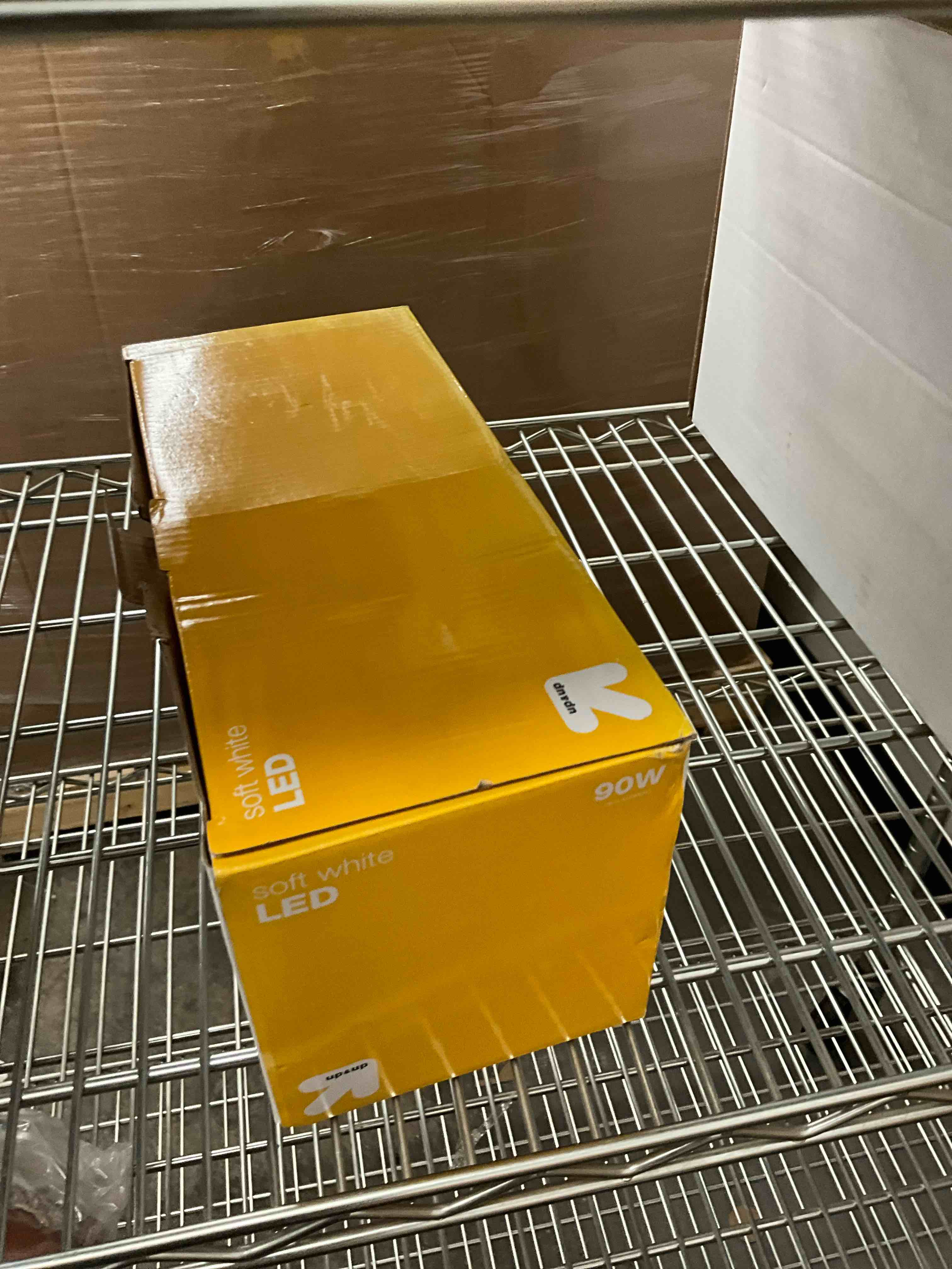 https://s3.amazonaws.com/lotting-images-prod/EmanualPiazza/BRN3708632_1753274200842.jpeg