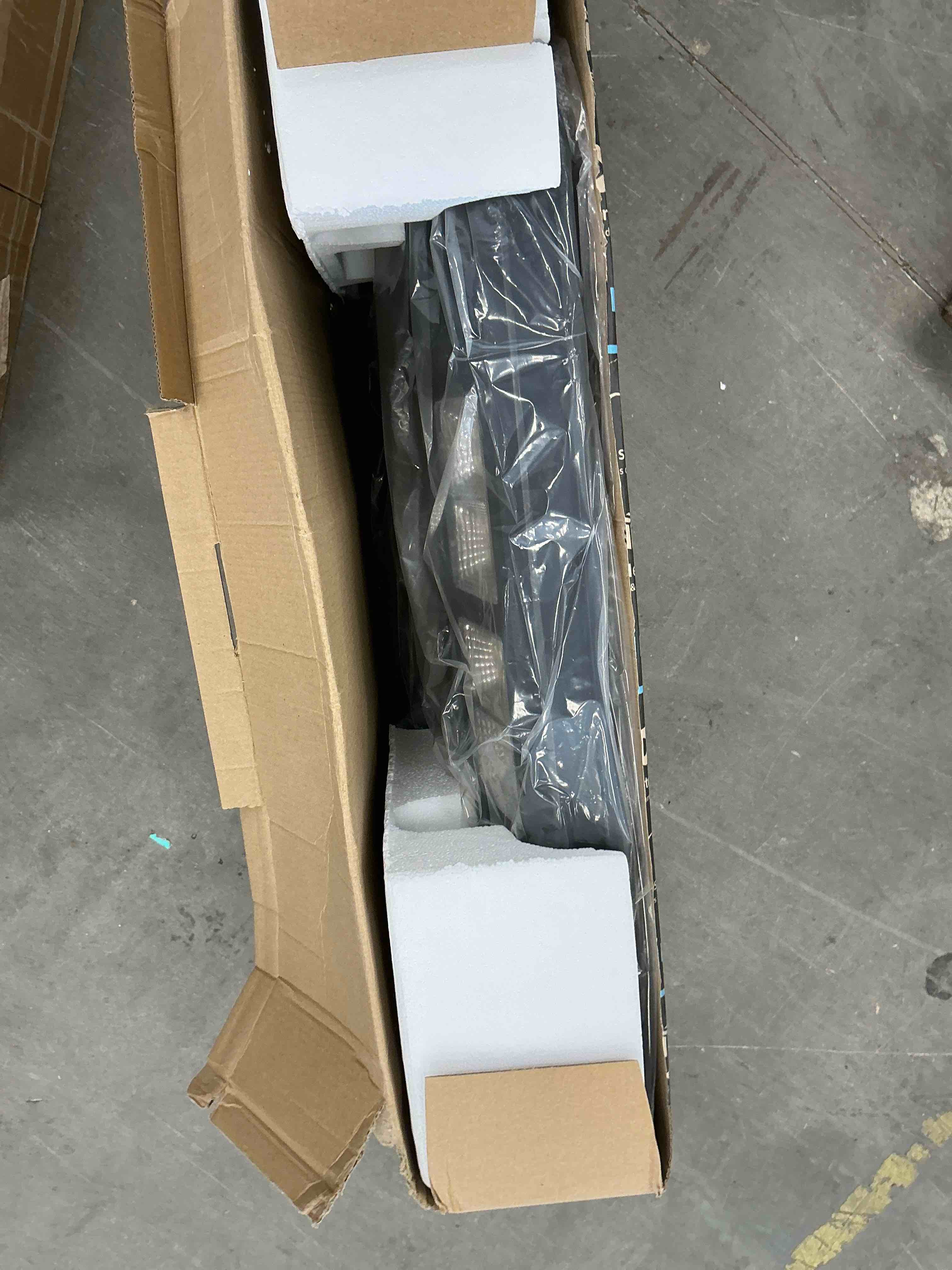 https://s3.amazonaws.com/lotting-images-prod/EmanualPiazza/BRN3709059_1757775555526.jpeg