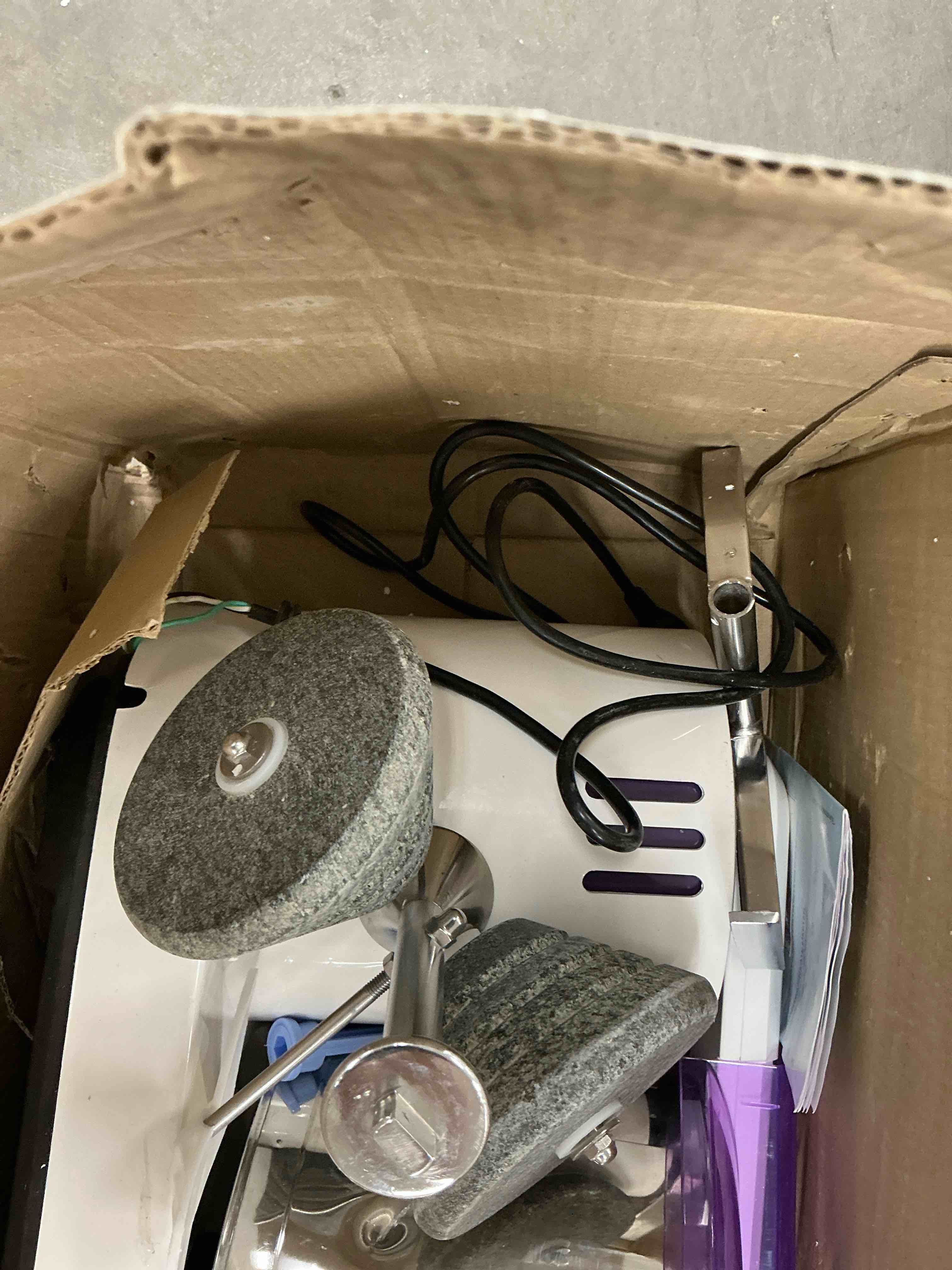https://s3.amazonaws.com/lotting-images-prod/EmanualPiazza/BRN3709077_1757774094565.jpeg