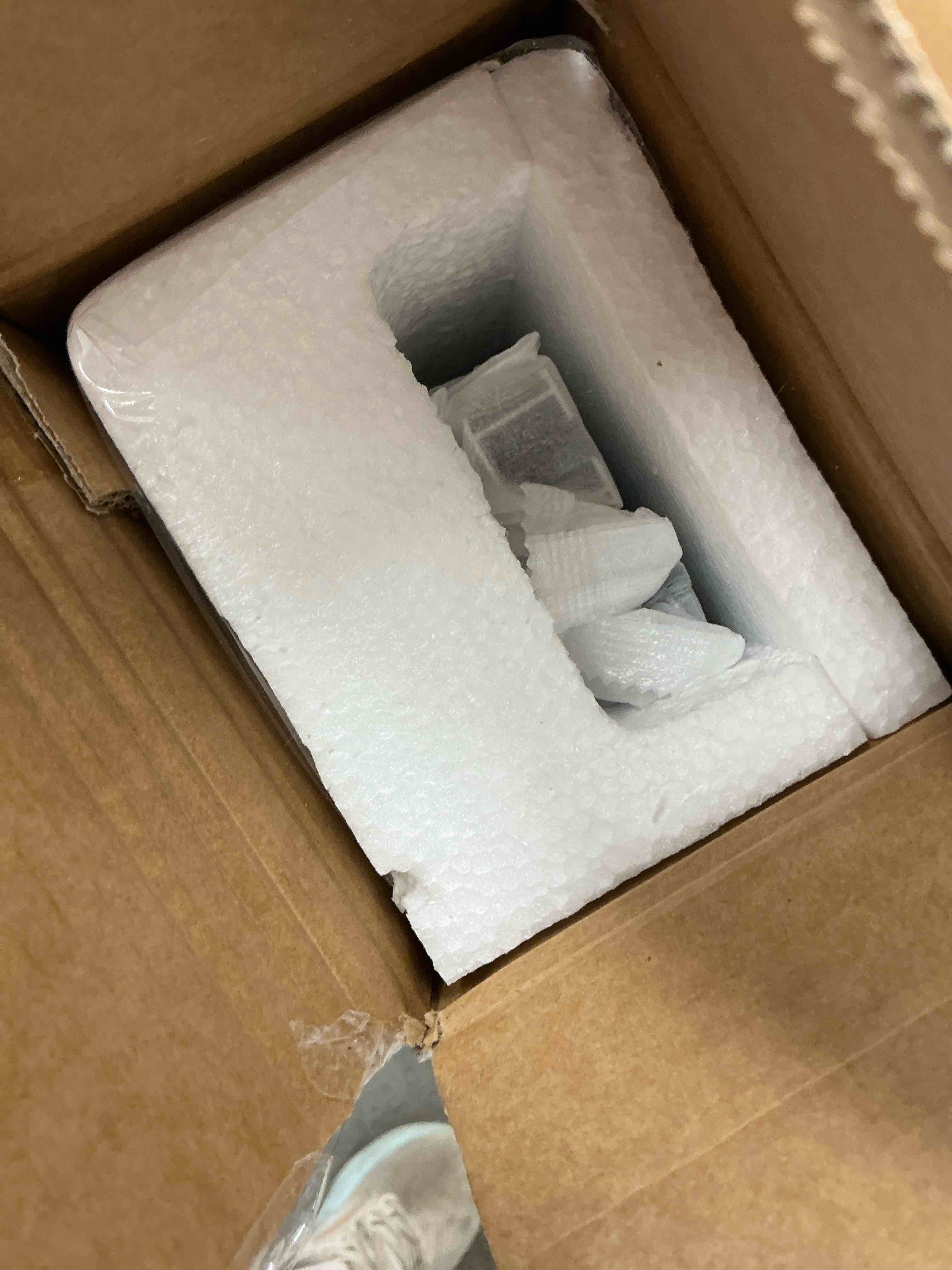 https://s3.amazonaws.com/lotting-images-prod/EmanualPiazza/BRN3709149_1757960113735.jpeg