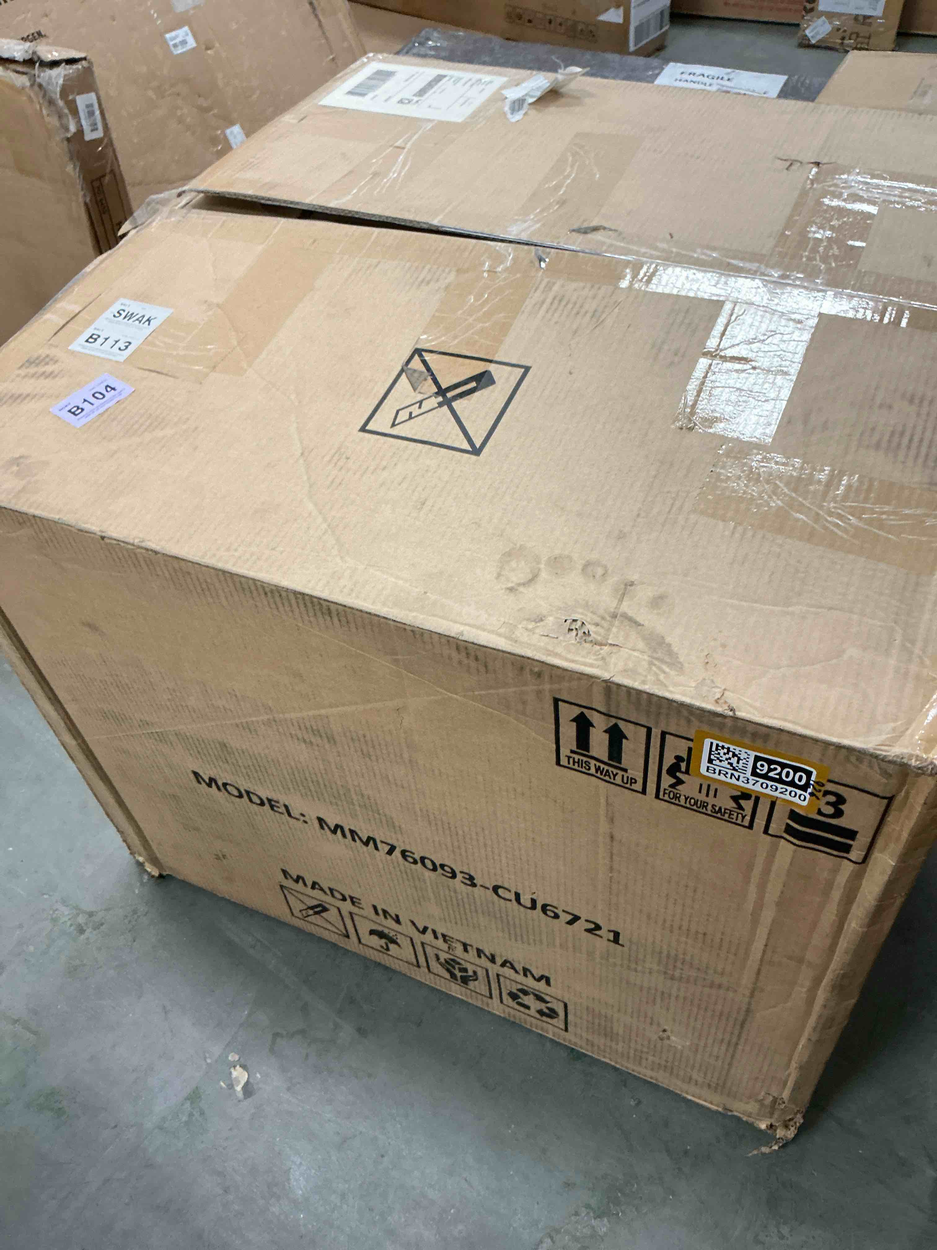 https://s3.amazonaws.com/lotting-images-prod/EmanualPiazza/BRN3709200_1758039448722.jpeg