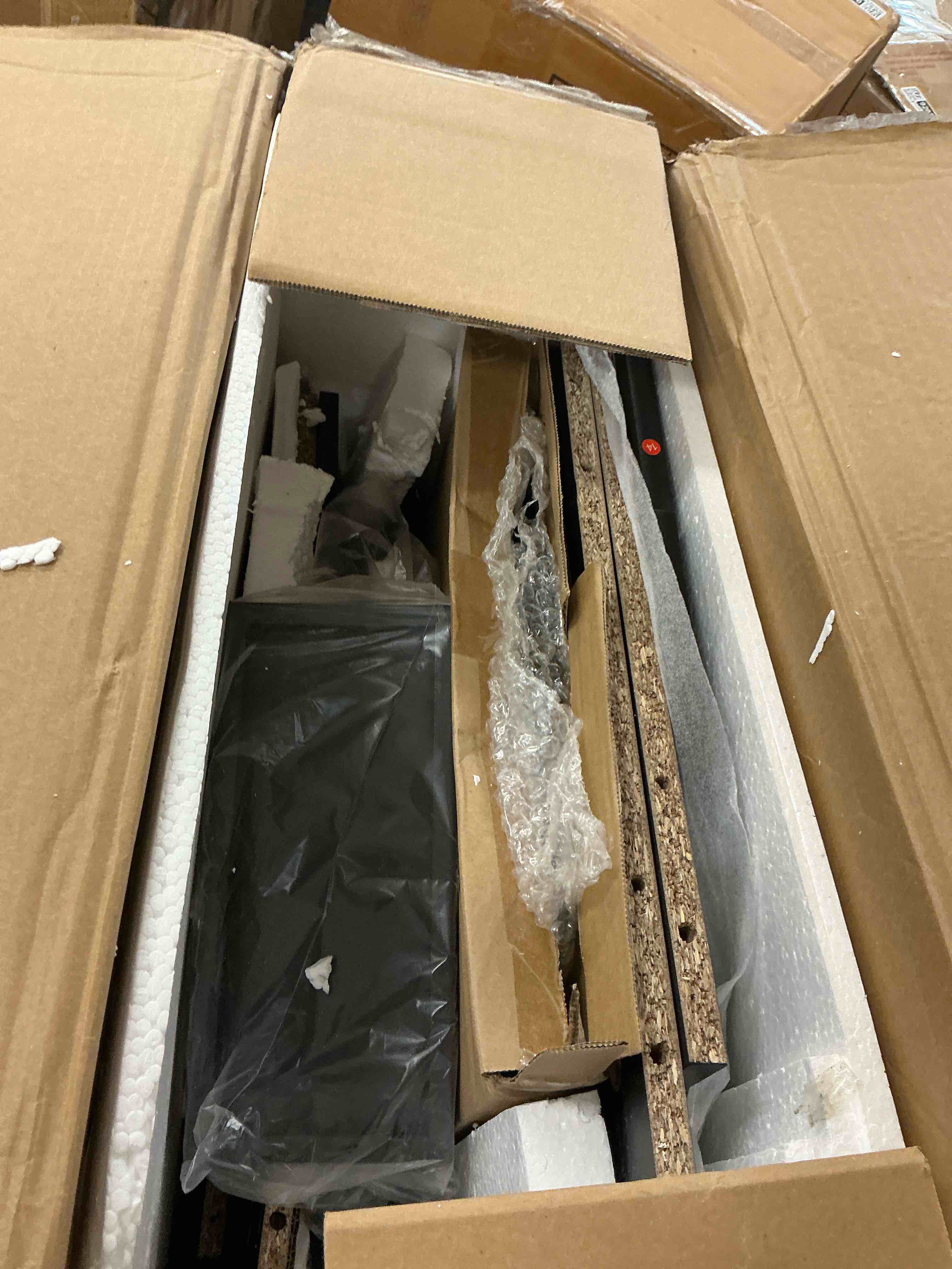 https://s3.amazonaws.com/lotting-images-prod/EmanualPiazza/BRN3709201_1758039124621.jpeg