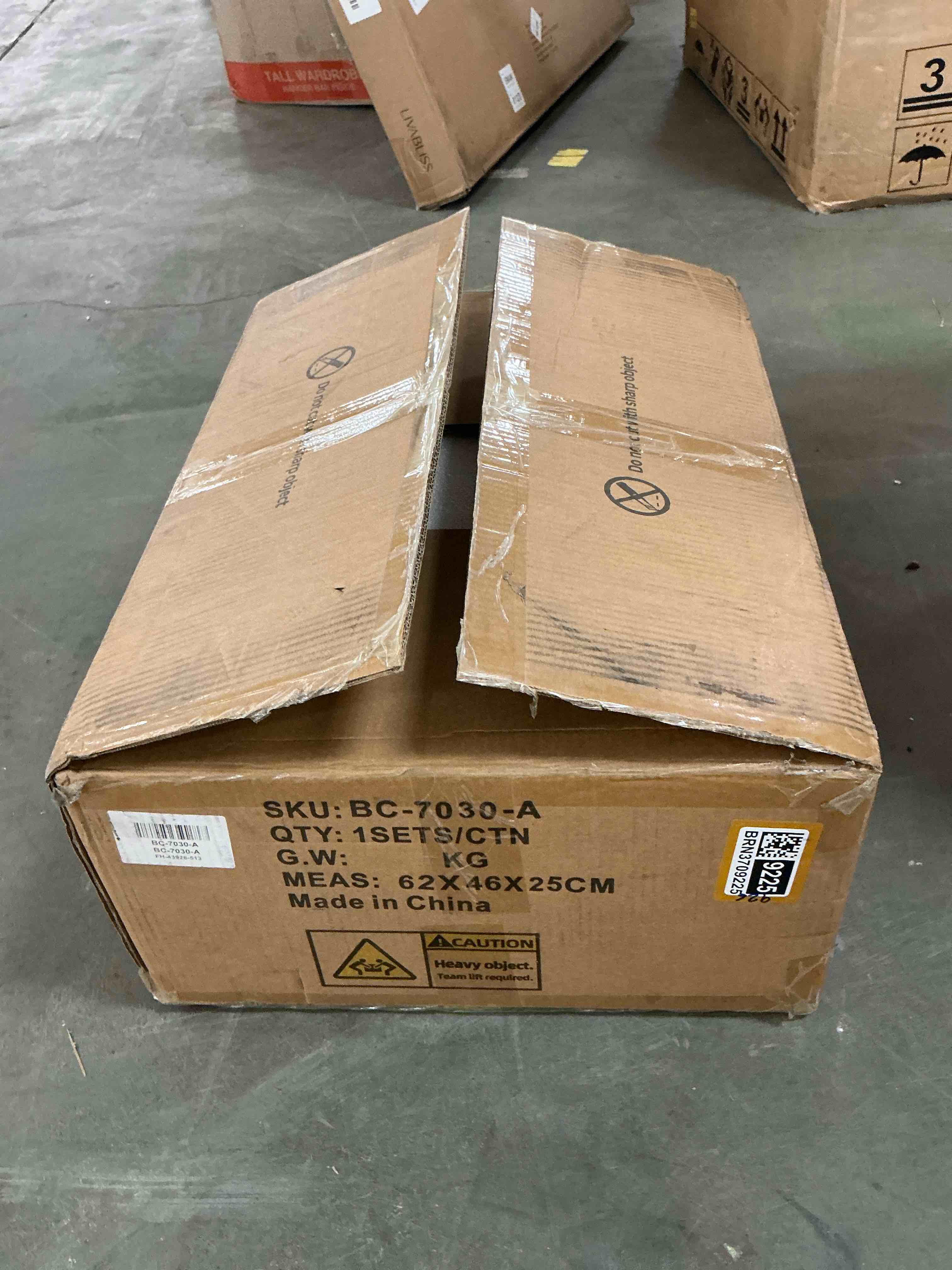 https://s3.amazonaws.com/lotting-images-prod/EmanualPiazza/BRN3709225_1758045834274.jpeg