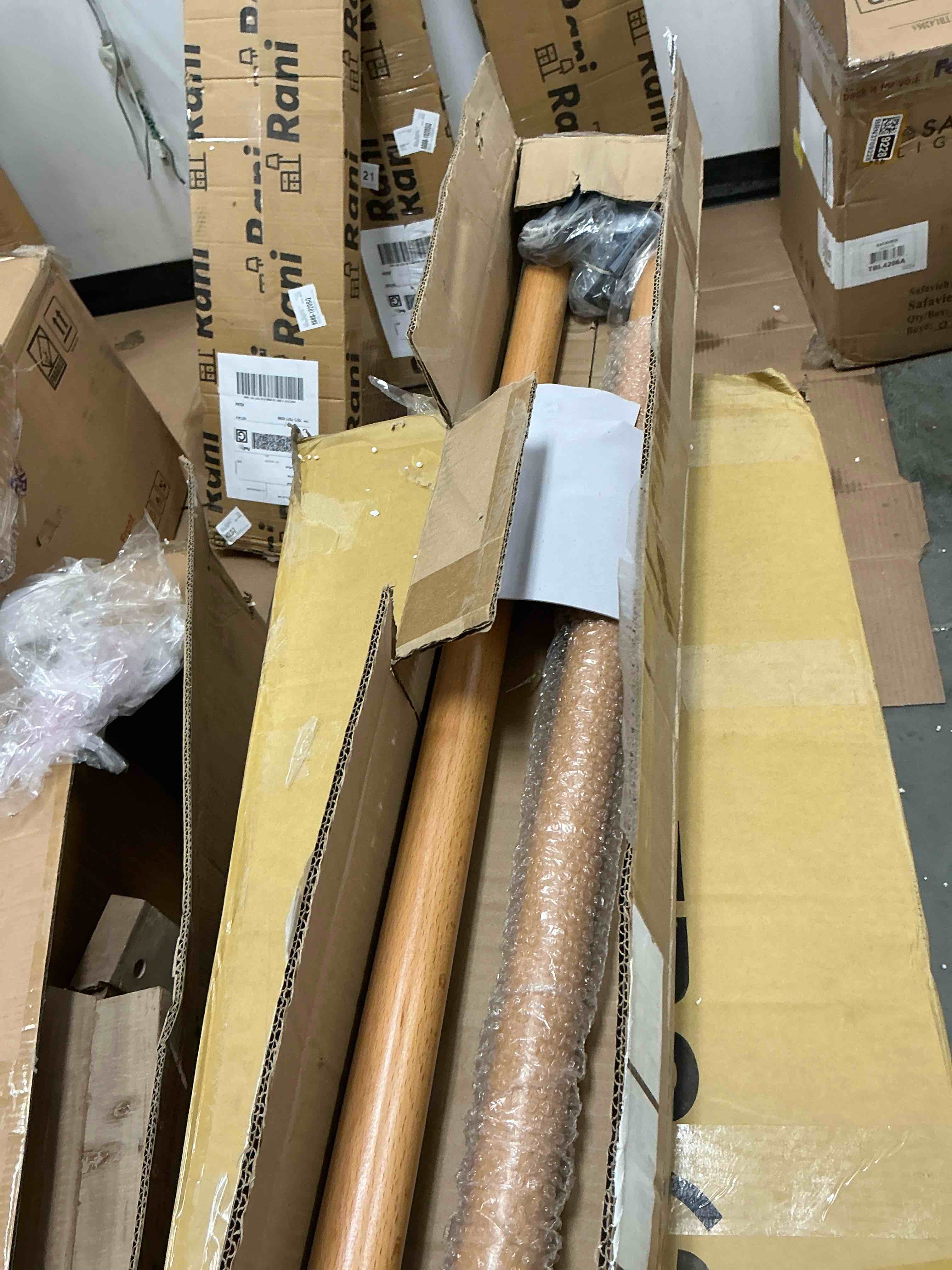 https://s3.amazonaws.com/lotting-images-prod/EmanualPiazza/BRN3709226_1758045370183.jpeg
