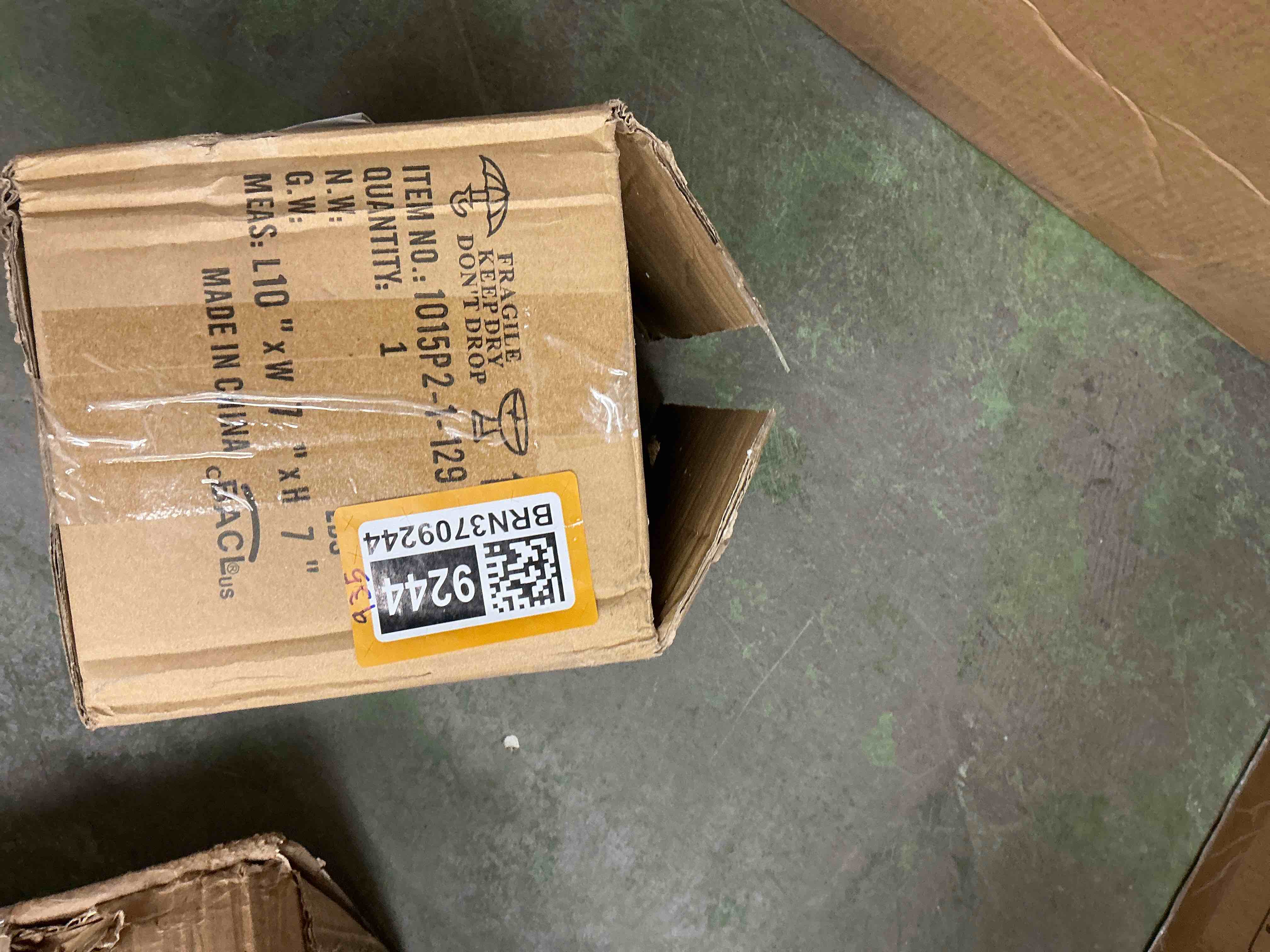 https://s3.amazonaws.com/lotting-images-prod/EmanualPiazza/BRN3709244_1758202144908.jpeg