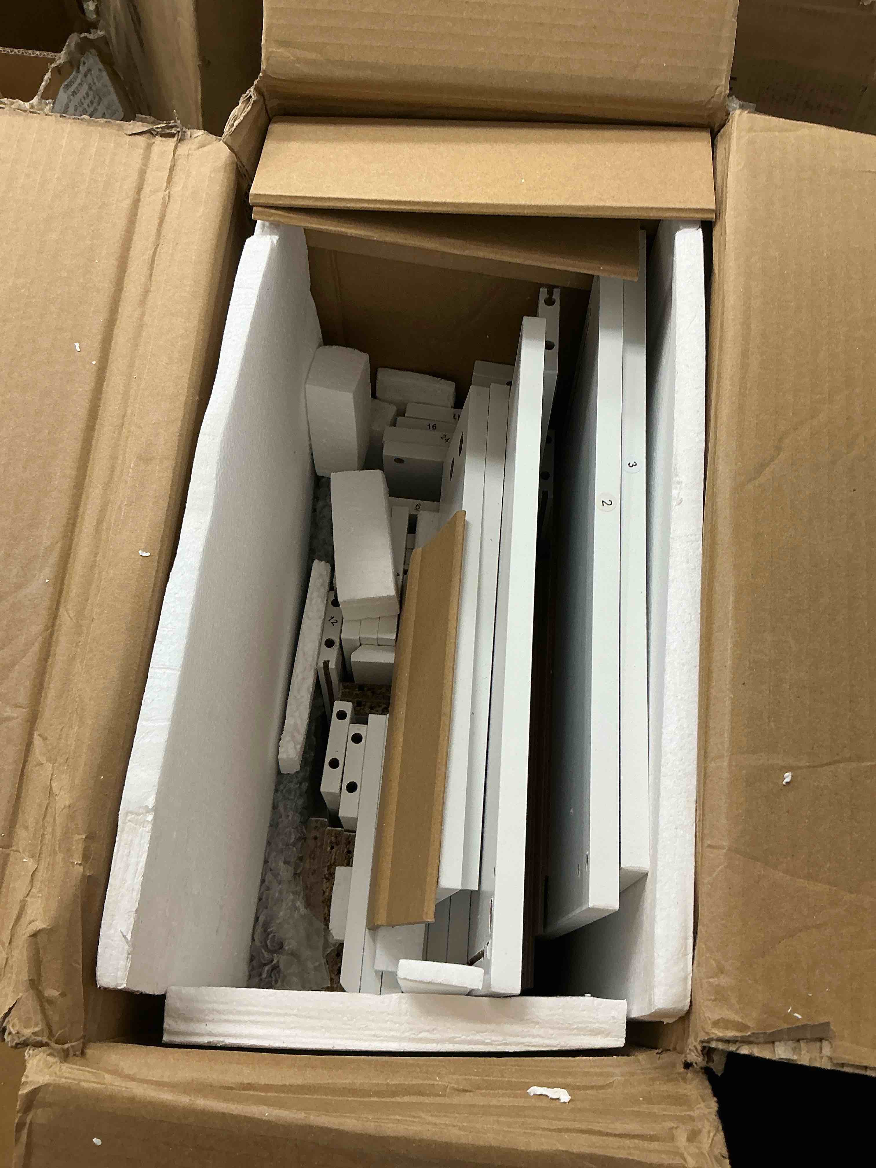 https://s3.amazonaws.com/lotting-images-prod/EmanualPiazza/BRN3709258_1758143180584.jpeg