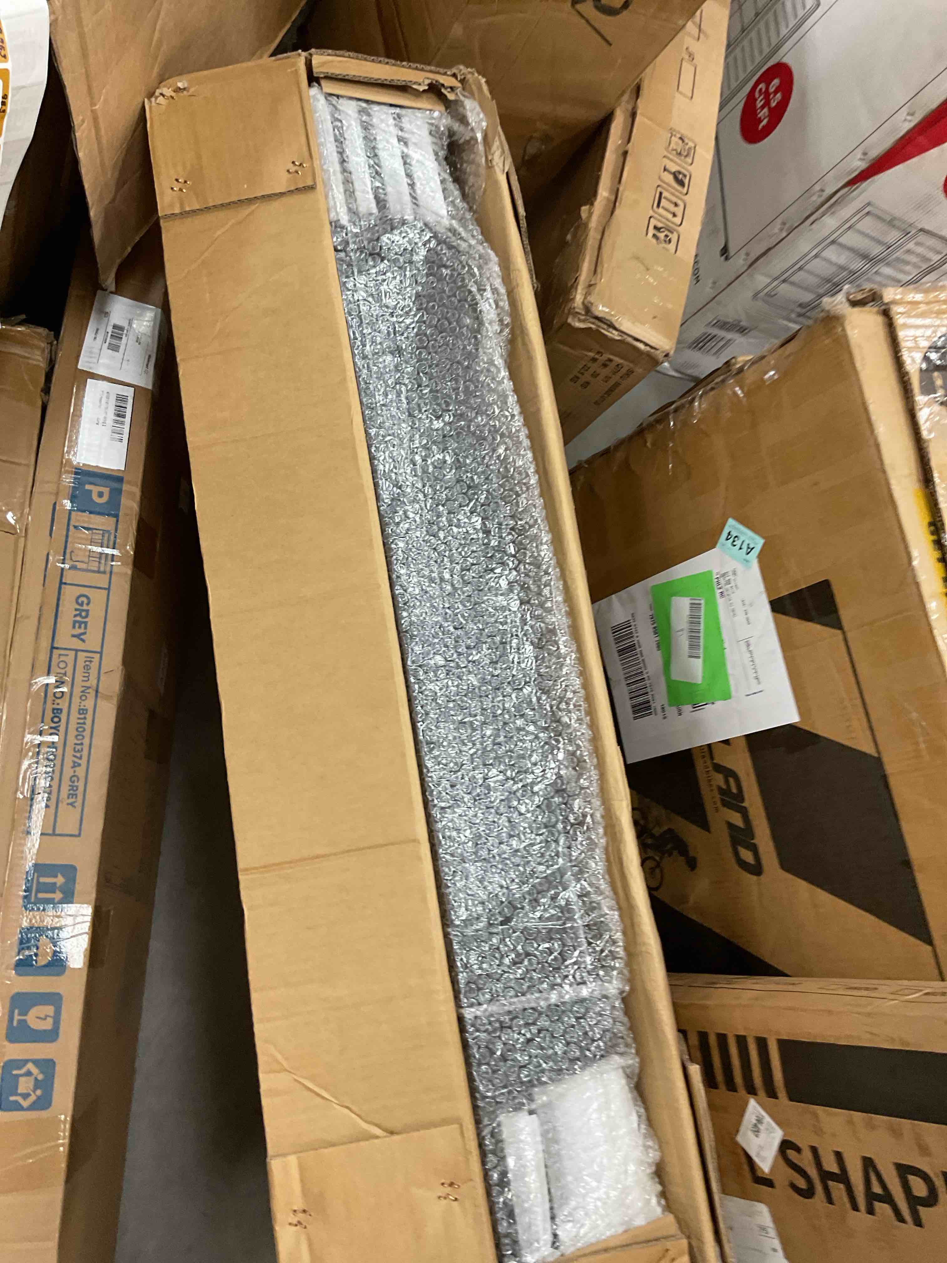 https://s3.amazonaws.com/lotting-images-prod/EmanualPiazza/BRN3709424_1758569387385.jpeg
