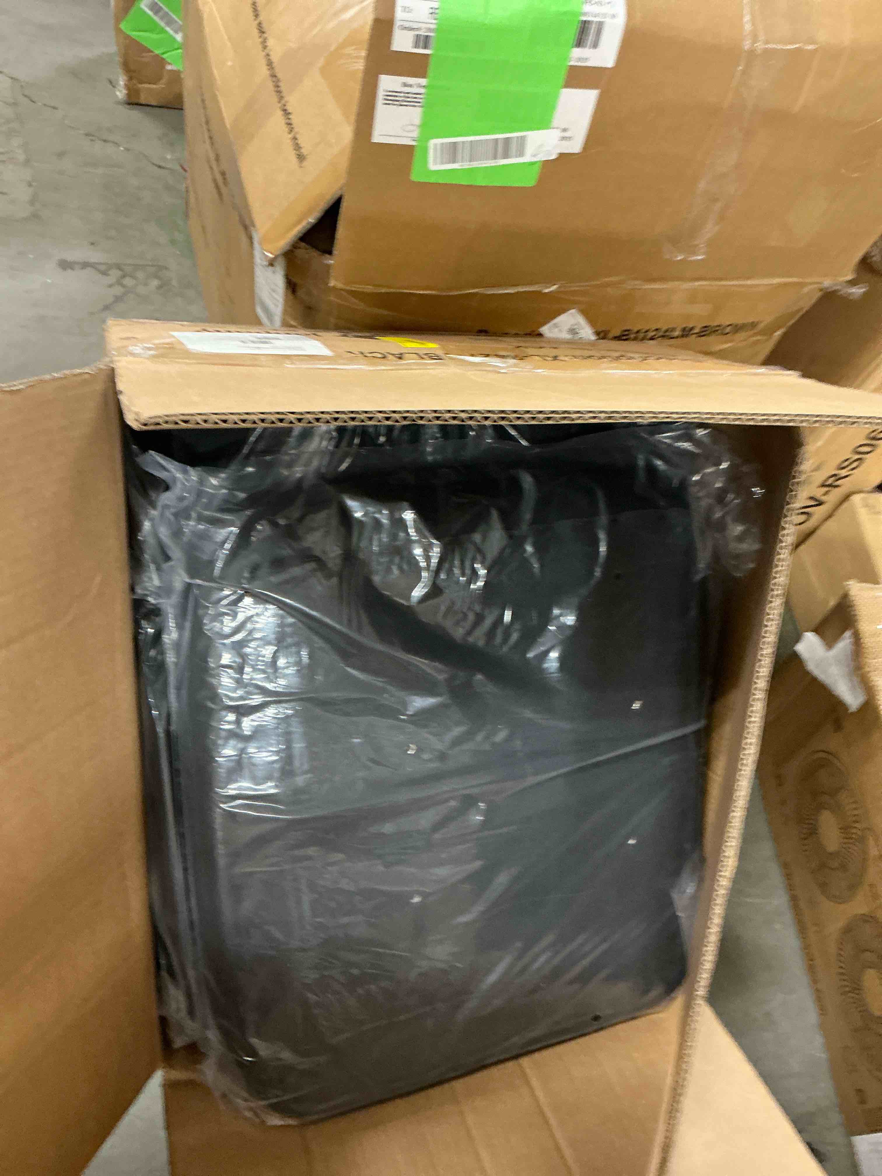 https://s3.amazonaws.com/lotting-images-prod/EmanualPiazza/BRN3709585_1758807981652.jpeg