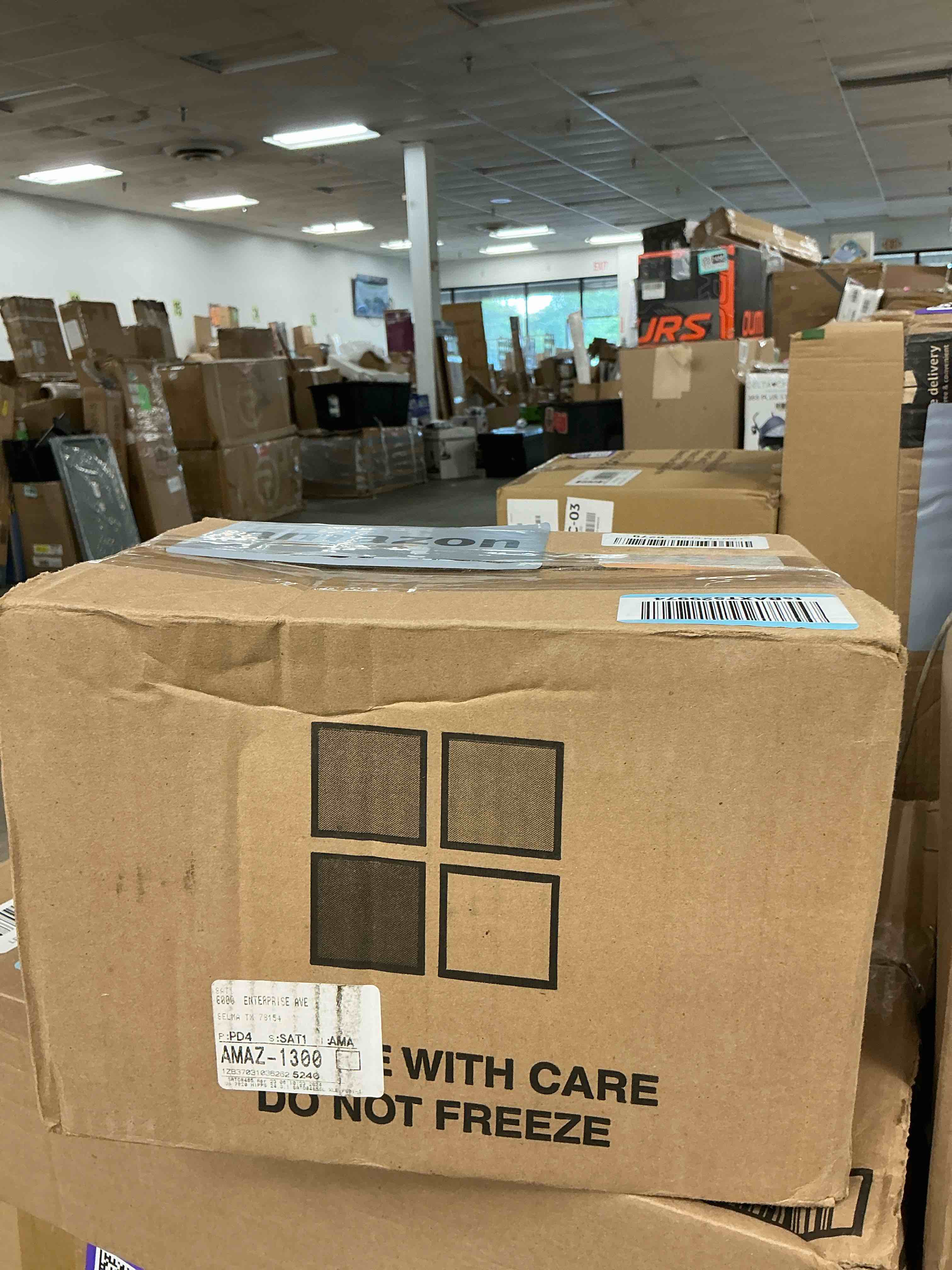https://s3.amazonaws.com/lotting-images-prod/EmanualPiazza/BRN3709679_1758923650729.jpeg