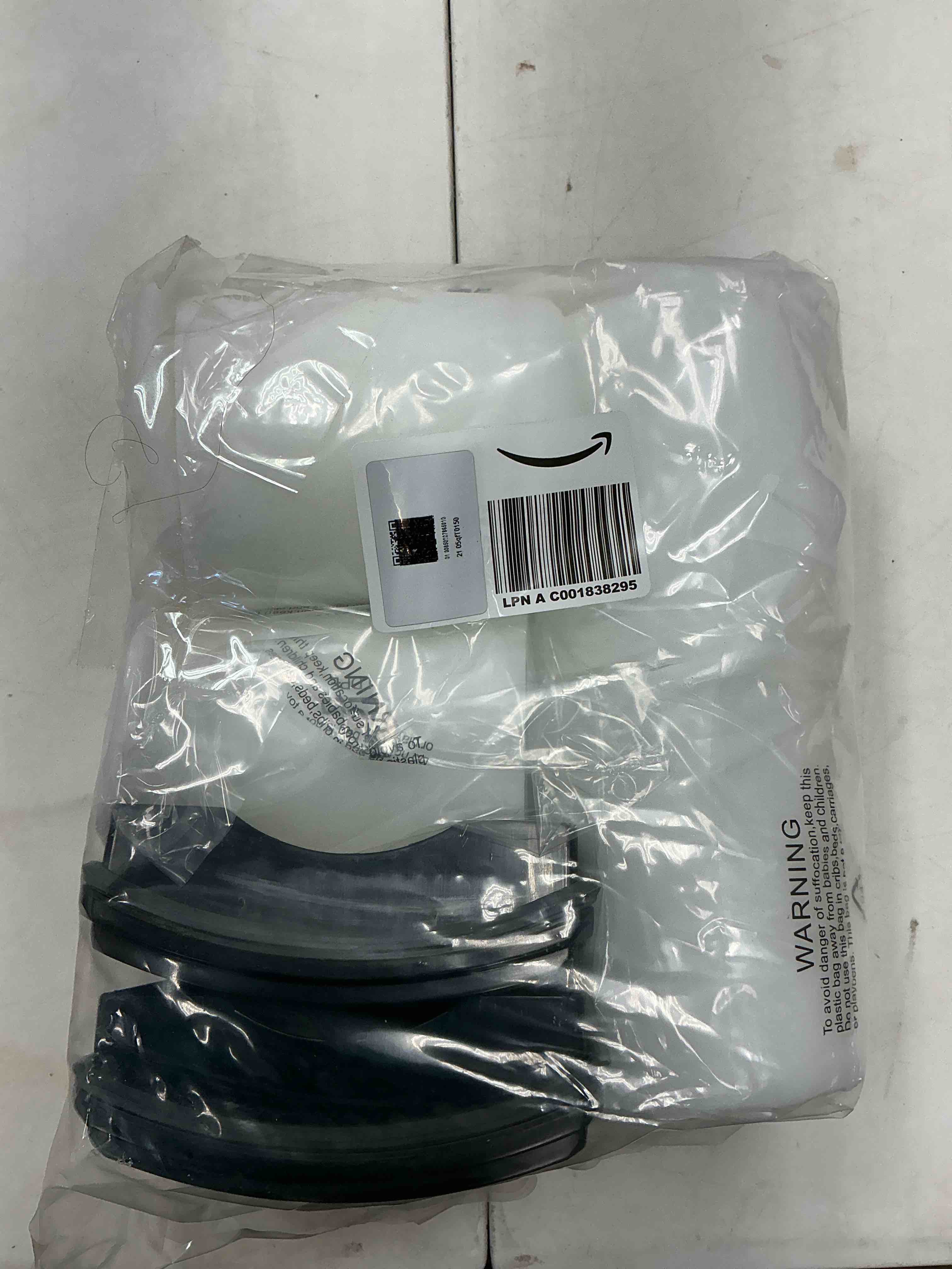 https://s3.amazonaws.com/lotting-images-prod/EmanualPiazza/BRN3710015_1760029296317.jpeg