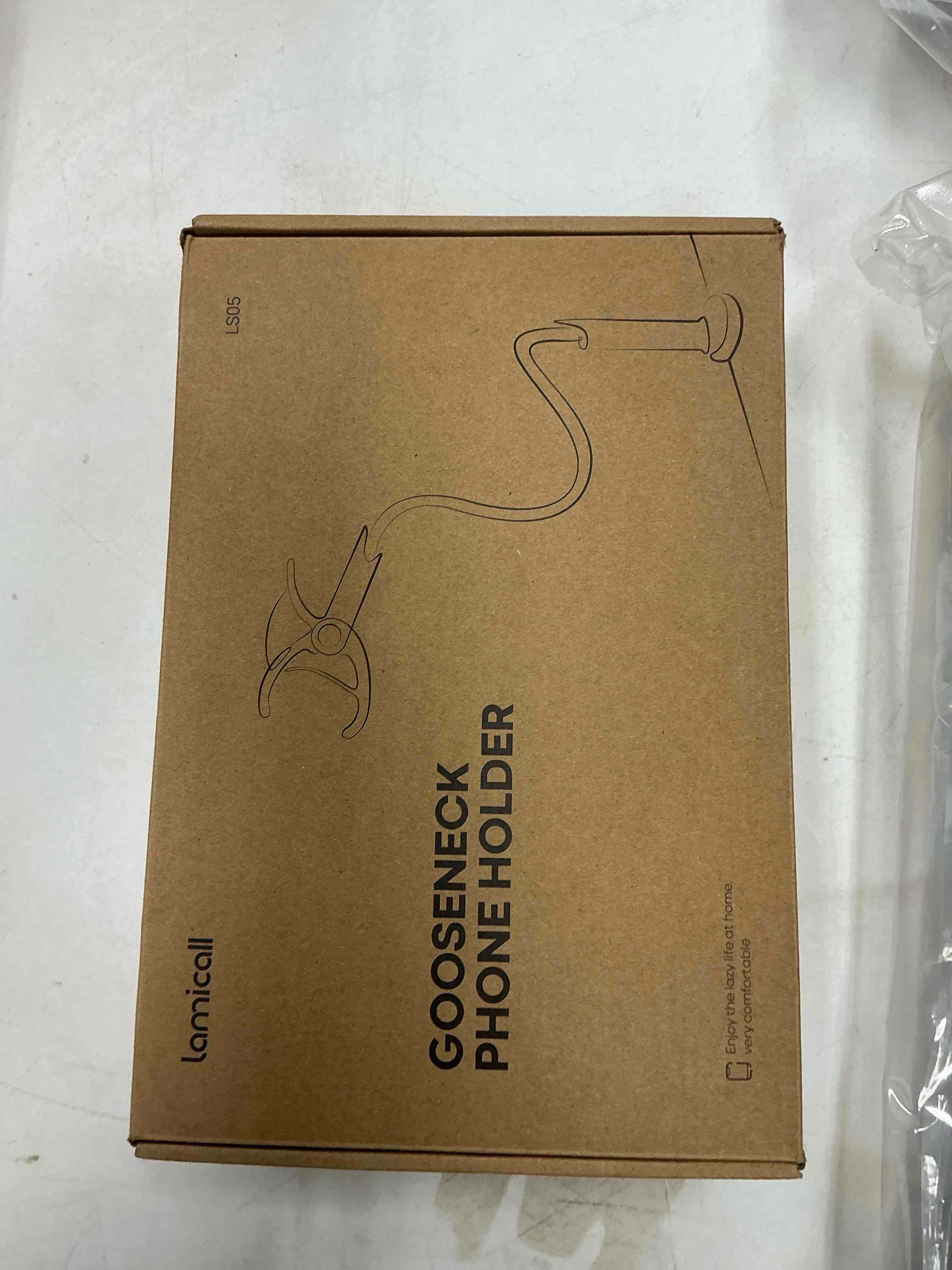 https://s3.amazonaws.com/lotting-images-prod/EmanualPiazza/BRN3710029_1760030079486.jpeg