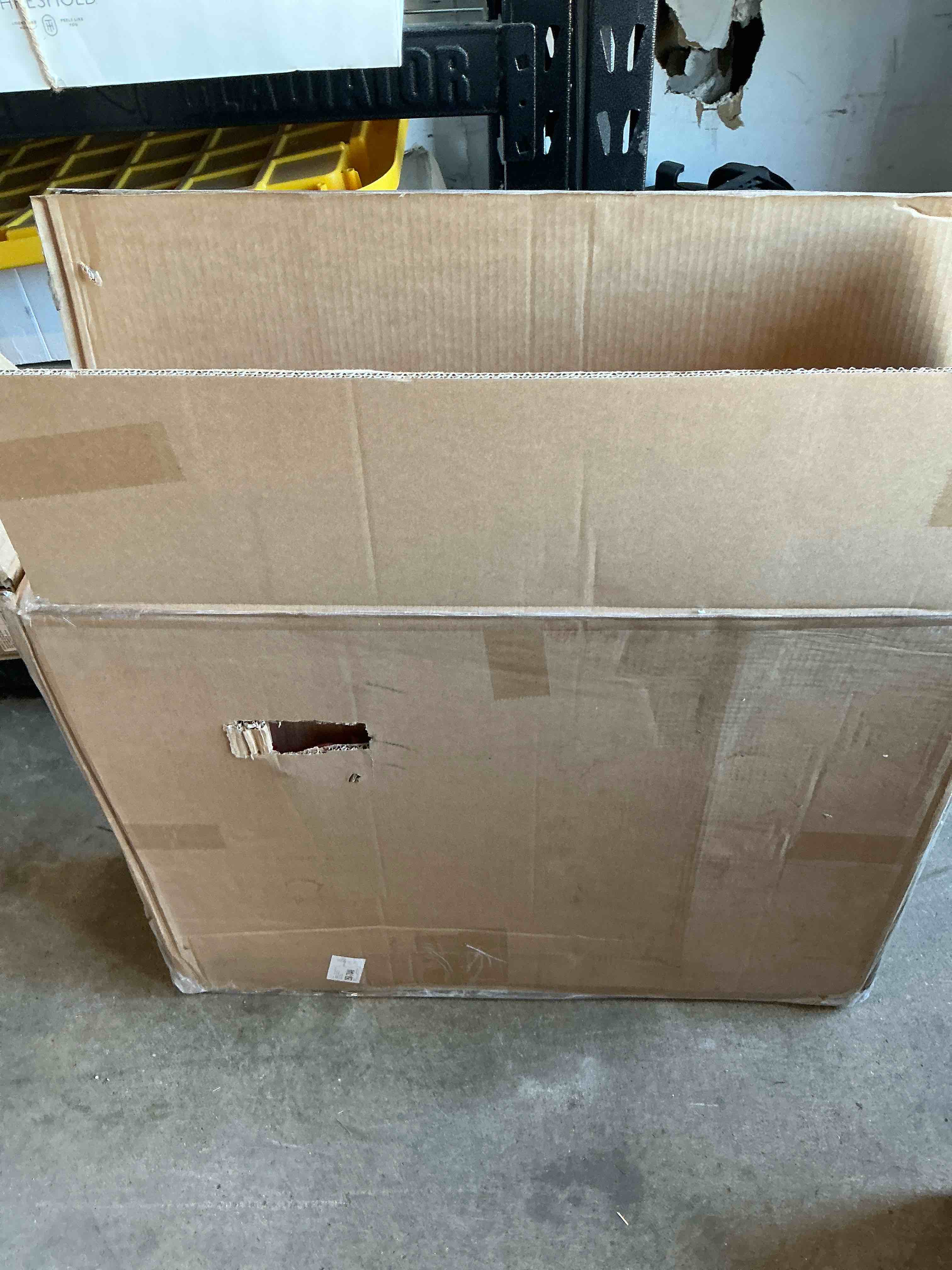 https://s3.amazonaws.com/lotting-images-prod/EmanualPiazza/BRN3710216_1760367862643.jpeg