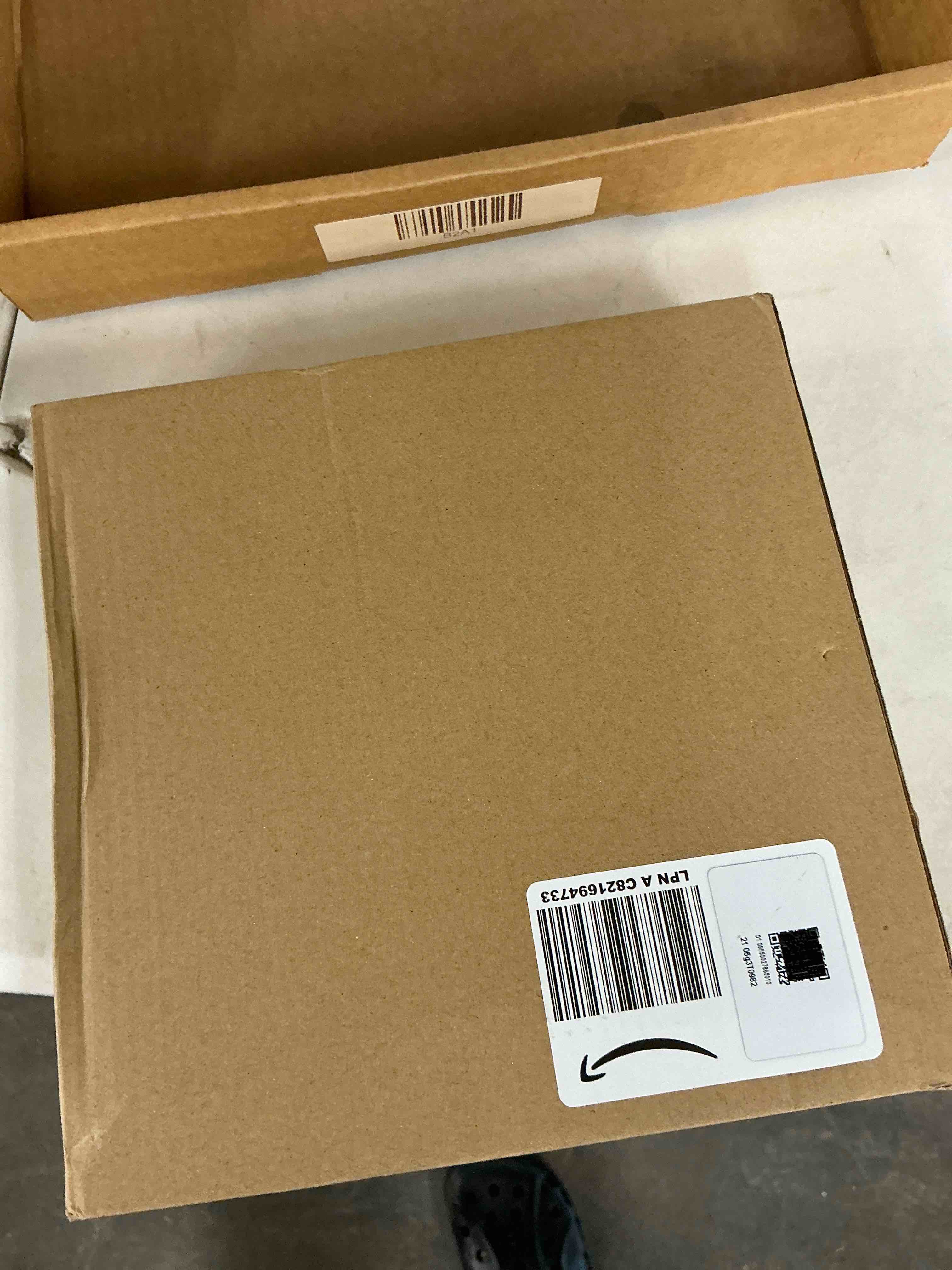 https://s3.amazonaws.com/lotting-images-prod/EmanualPiazza/BRN3710475_1760619875125.jpeg