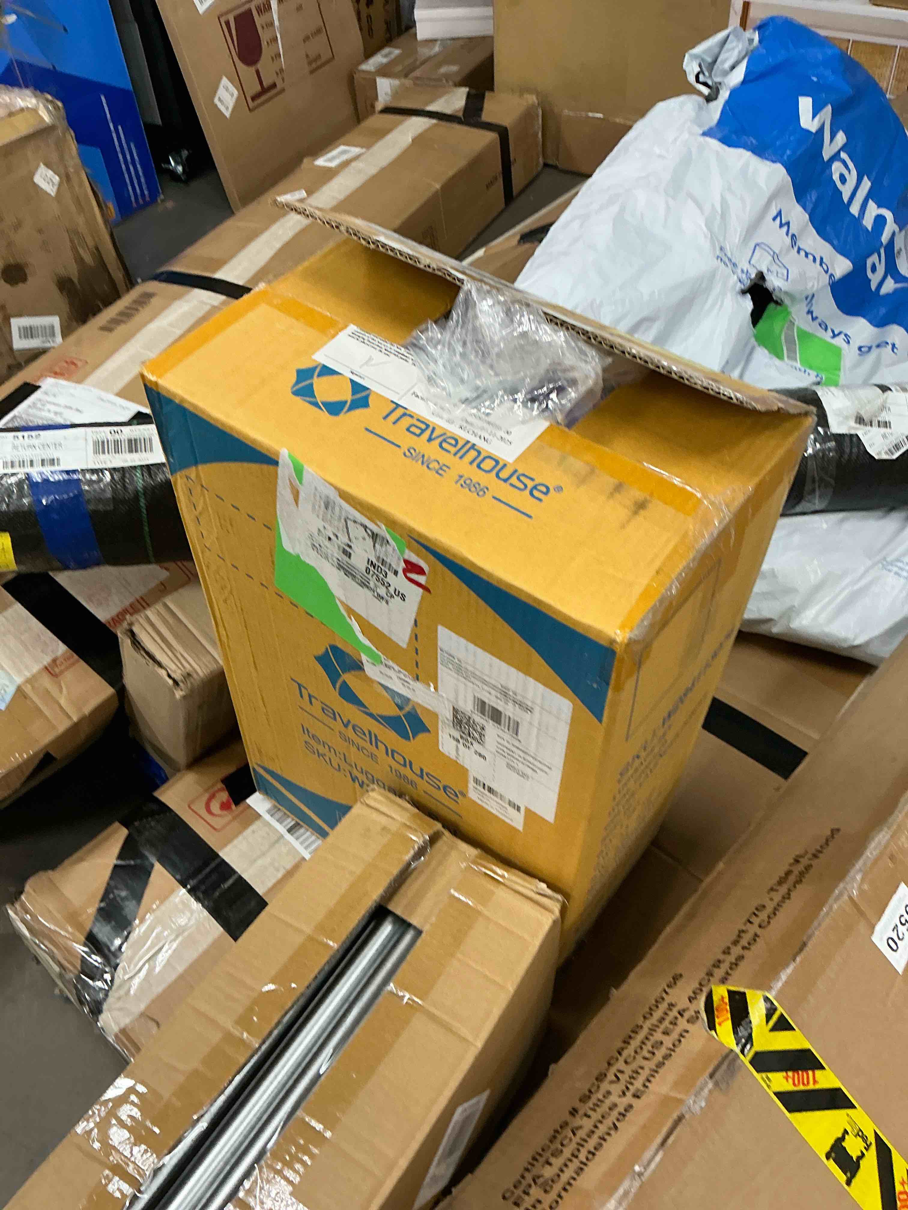 https://s3.amazonaws.com/lotting-images-prod/EmanualPiazza/BRN3710545_1760638659714.jpeg