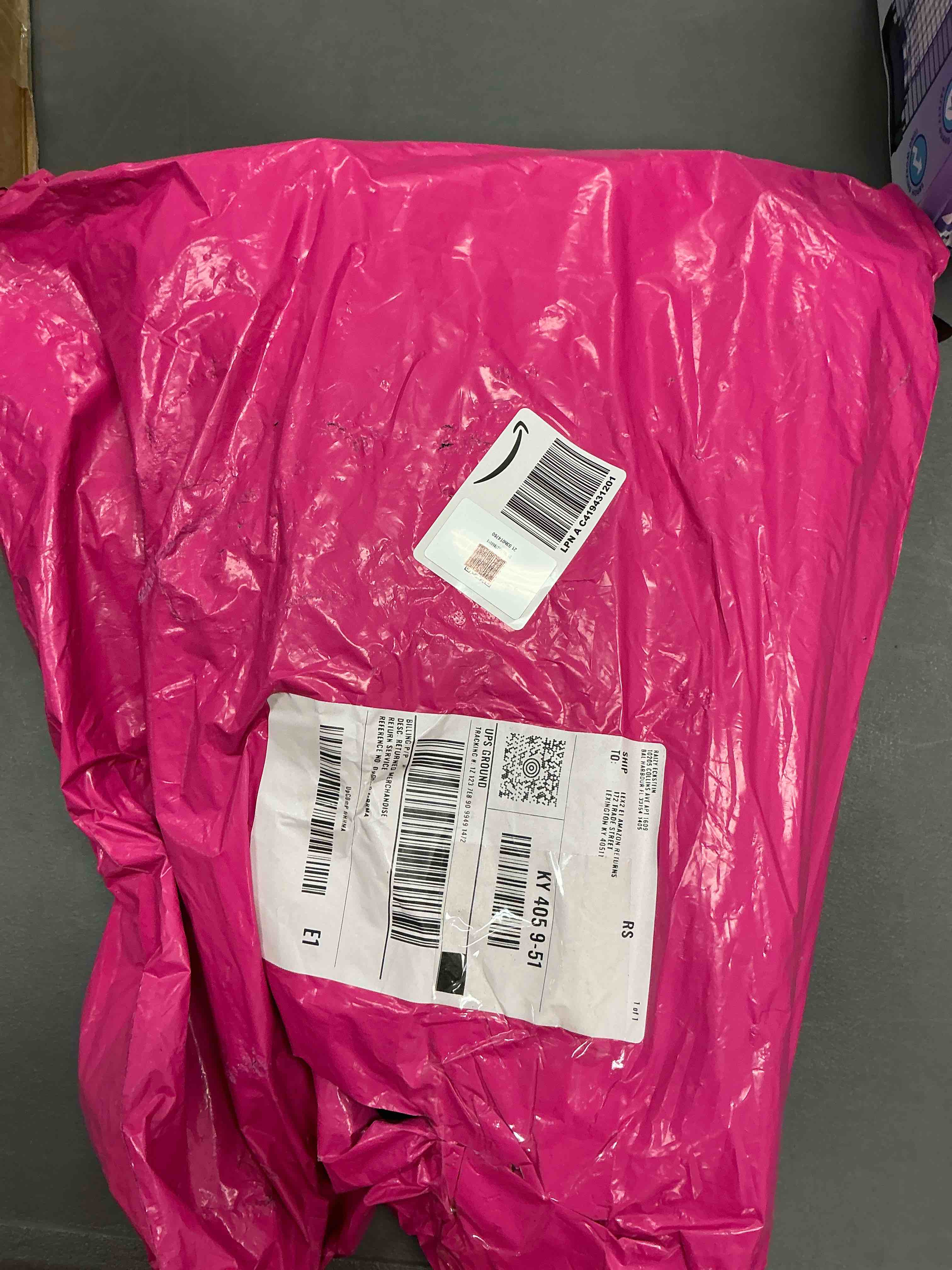 https://s3.amazonaws.com/lotting-images-prod/EmanualPiazza/BRN3710986_1761145390131.jpeg