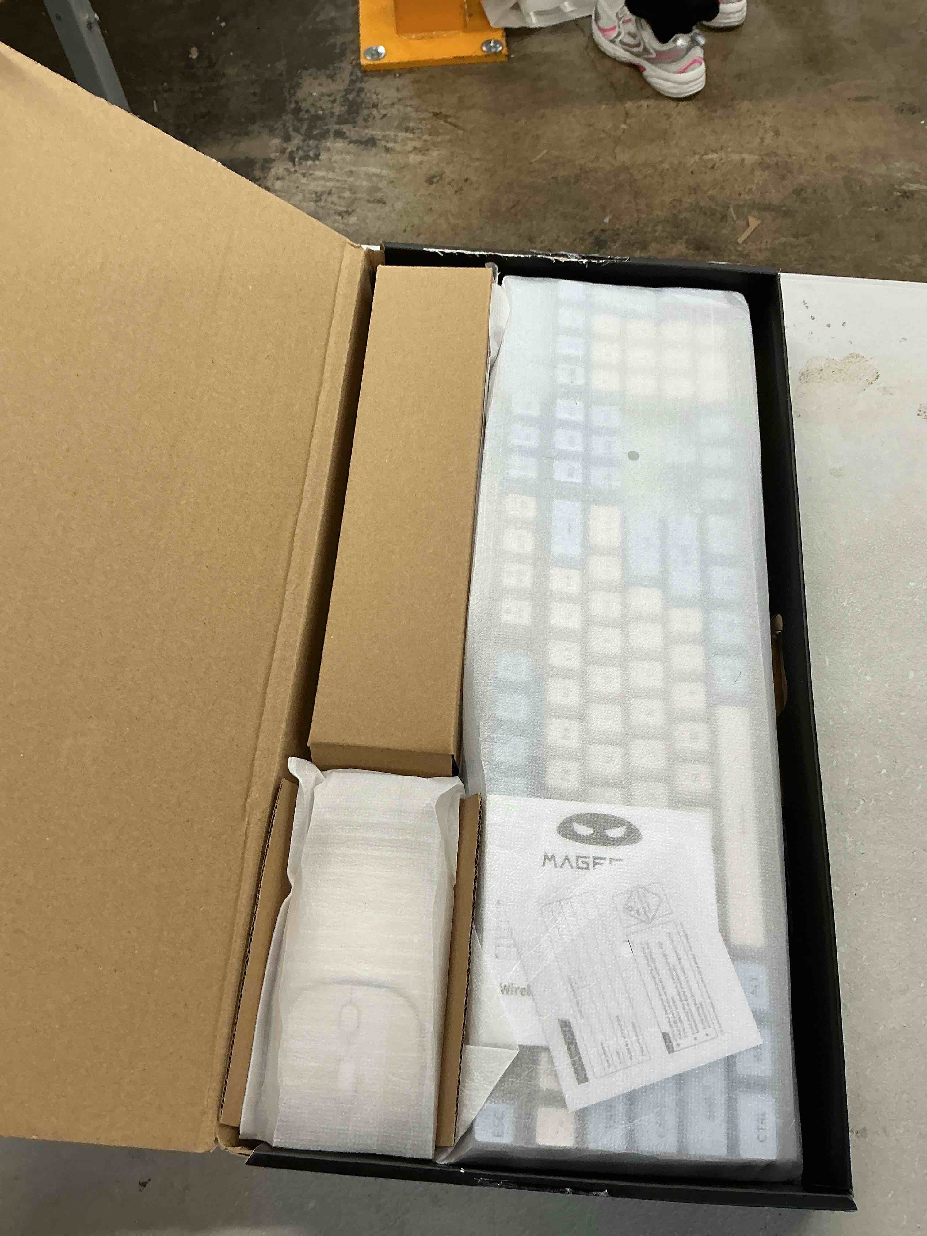 https://s3.amazonaws.com/lotting-images-prod/EmanualPiazza/BRN3761064_1779461571450.jpeg
