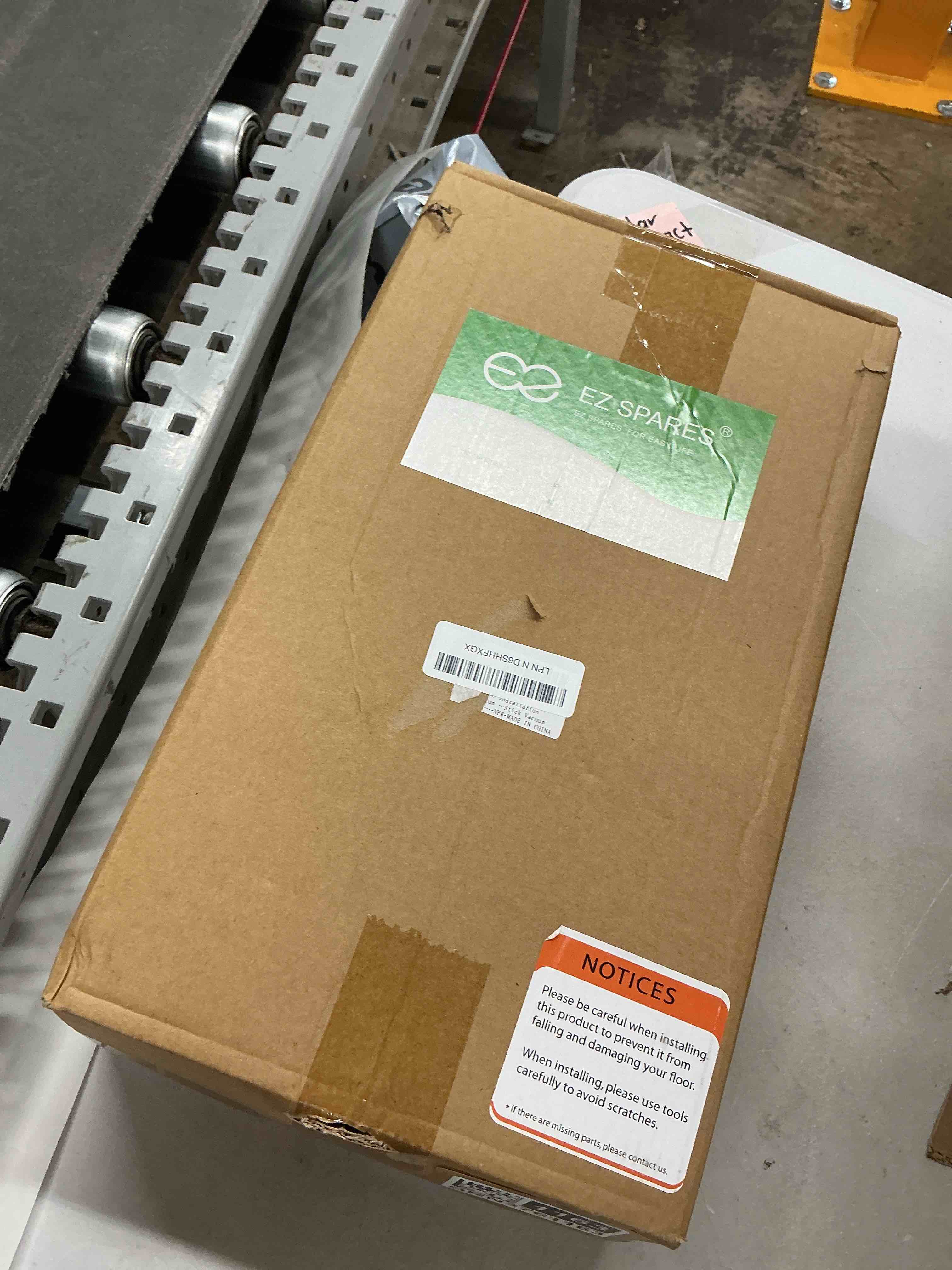 Condition photo showing Good Condition for ez spares installation-free vacuum stand frame,storage docking station holder,metal bracket,bigger base,compatible with dys,eureka,tineco,dreametech,fit most stick vacuum cleaner(white)