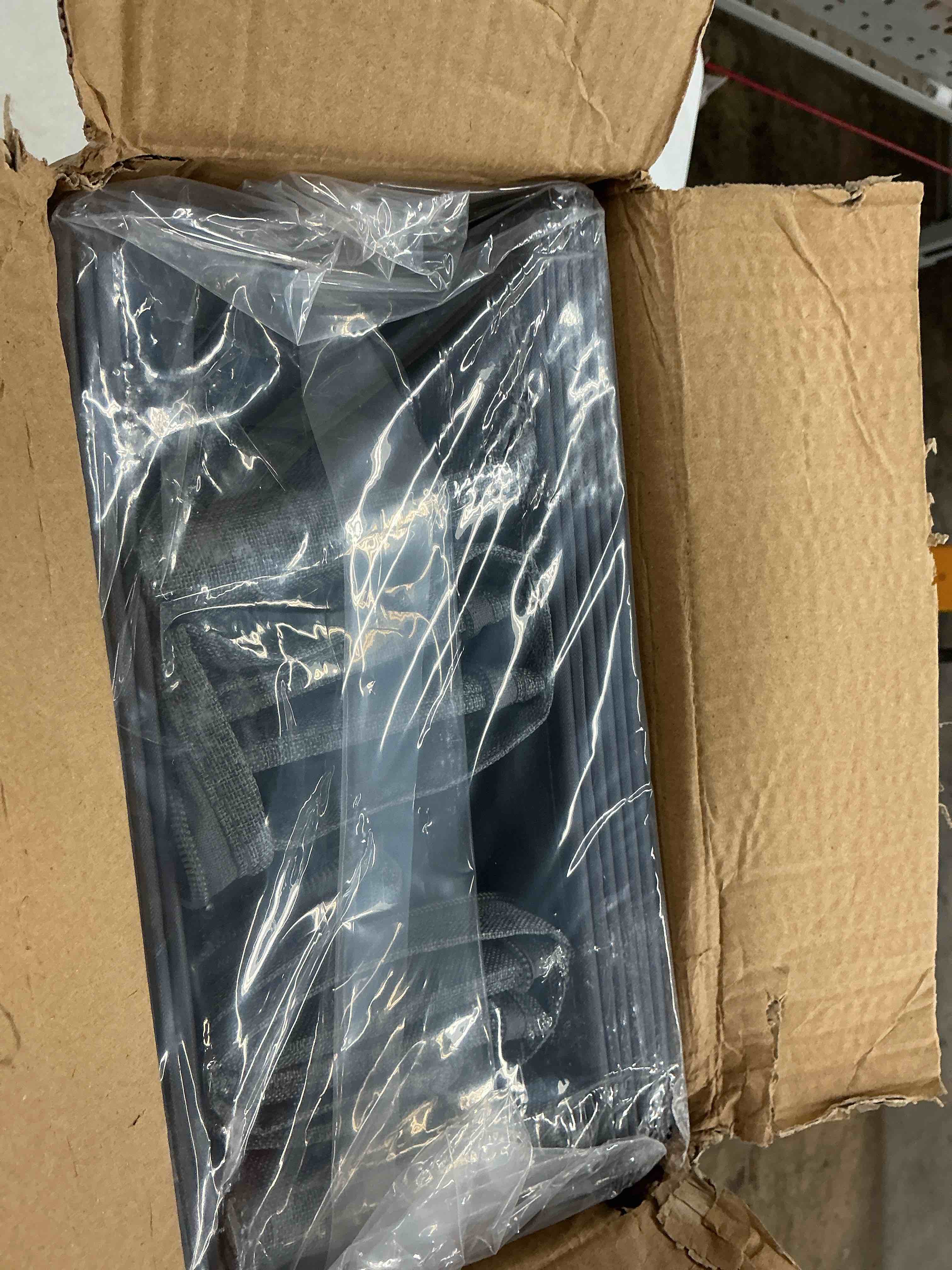 https://s3.amazonaws.com/lotting-images-prod/EmanualPiazza/BRN3761544_1779814062713.jpeg