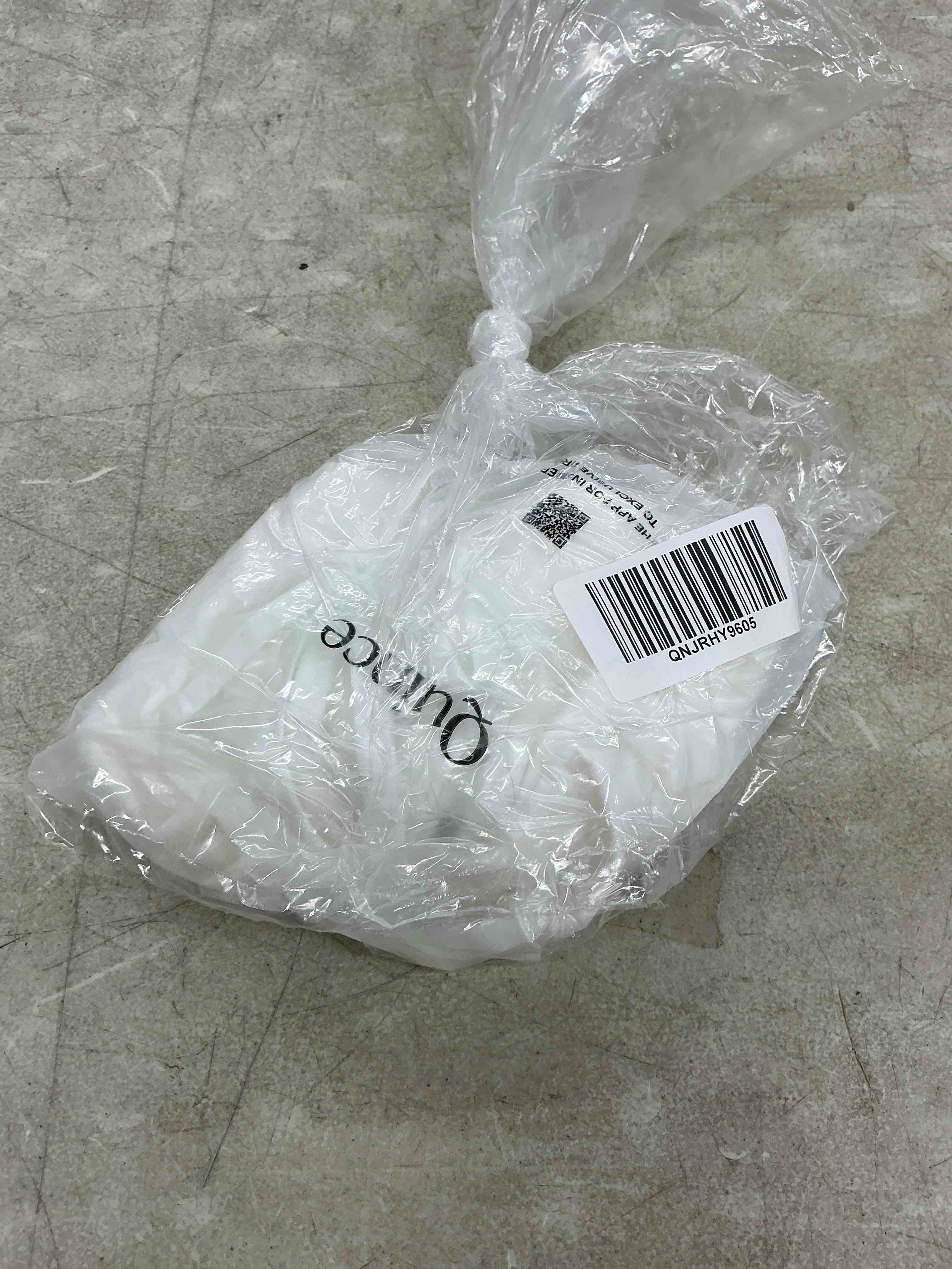 Condition photo showing New/Like New for quince organic cotton scoop bralette (2-pack), l, soft white