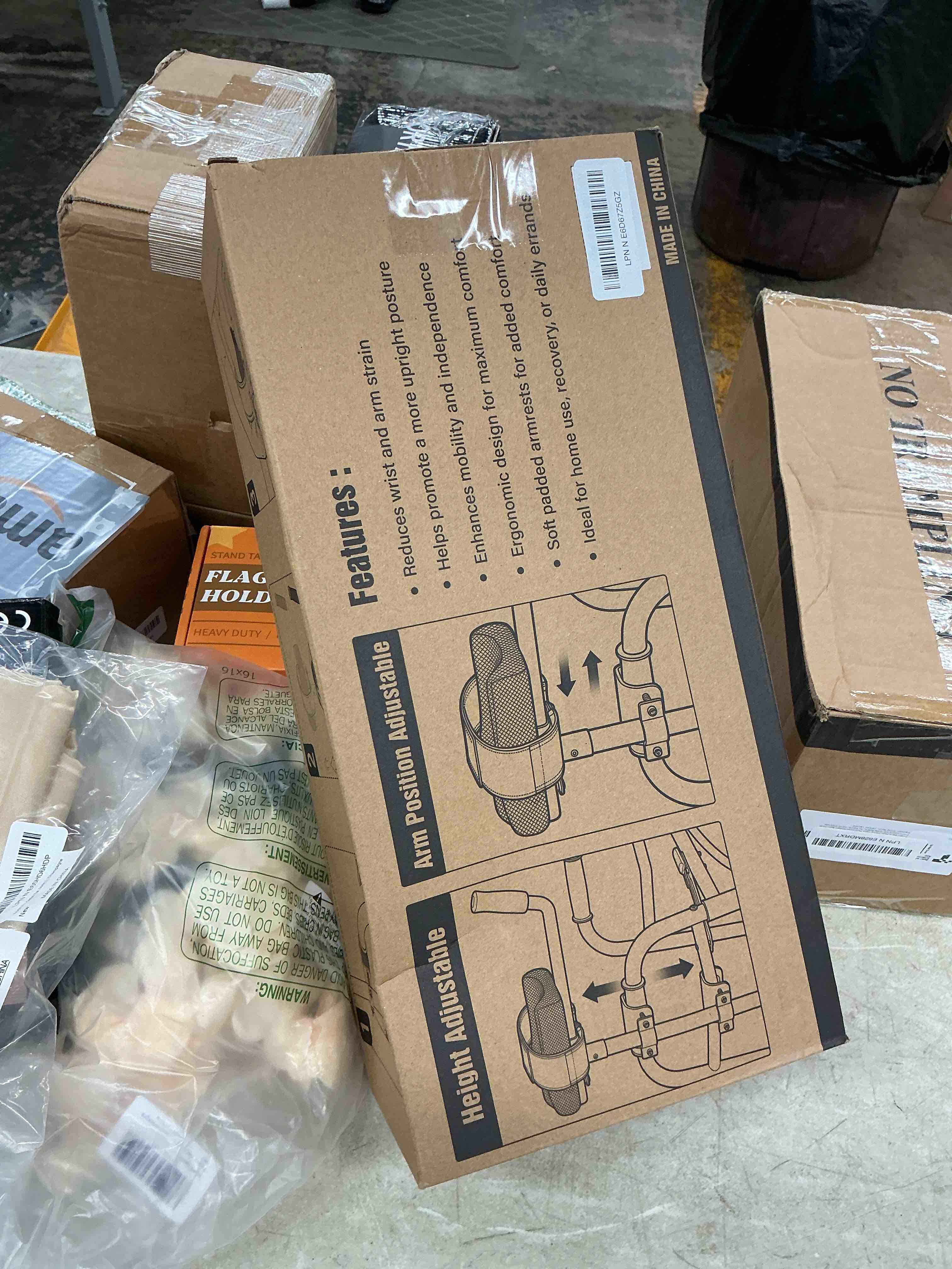 Condition photo showing New/Like New for Untitled Item