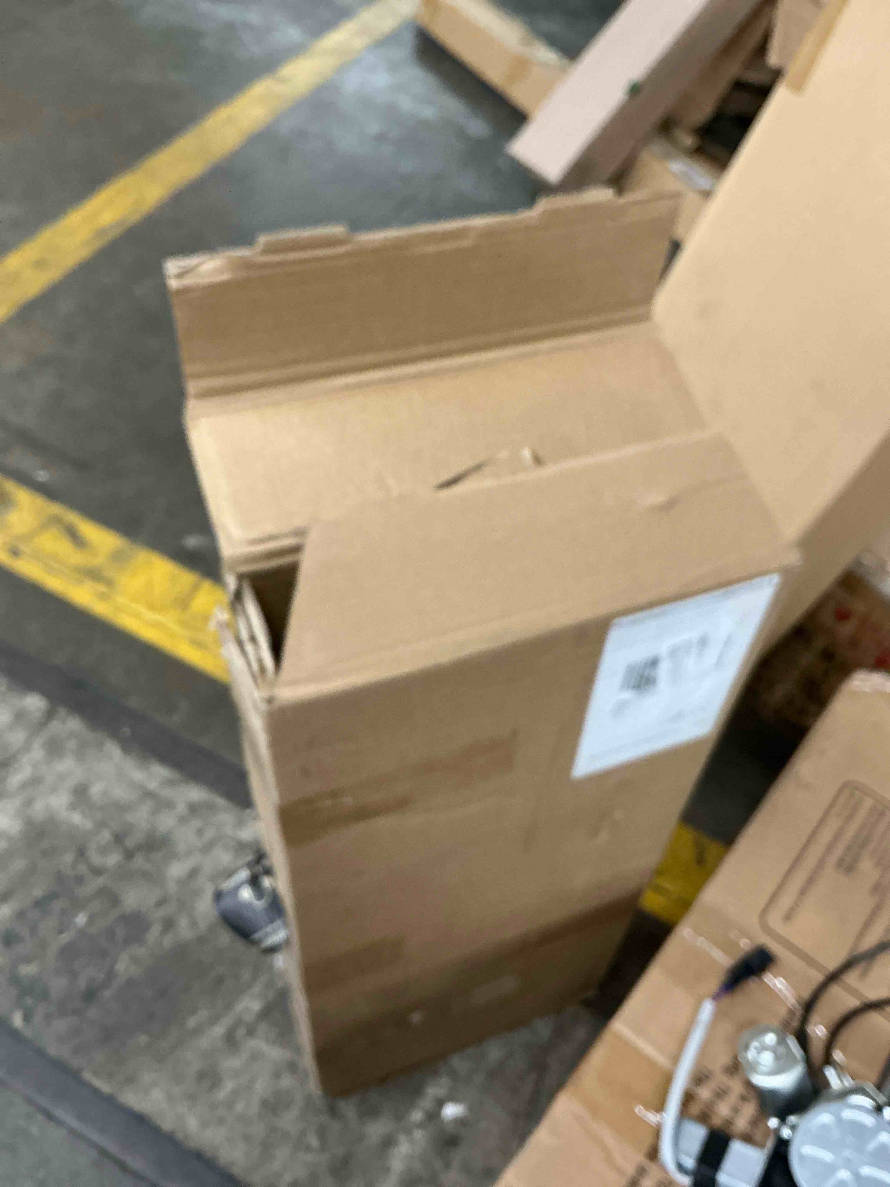https://s3.amazonaws.com/lotting-images-prod/EmanualPiazza/BRN3766015_1776712622867.jpeg