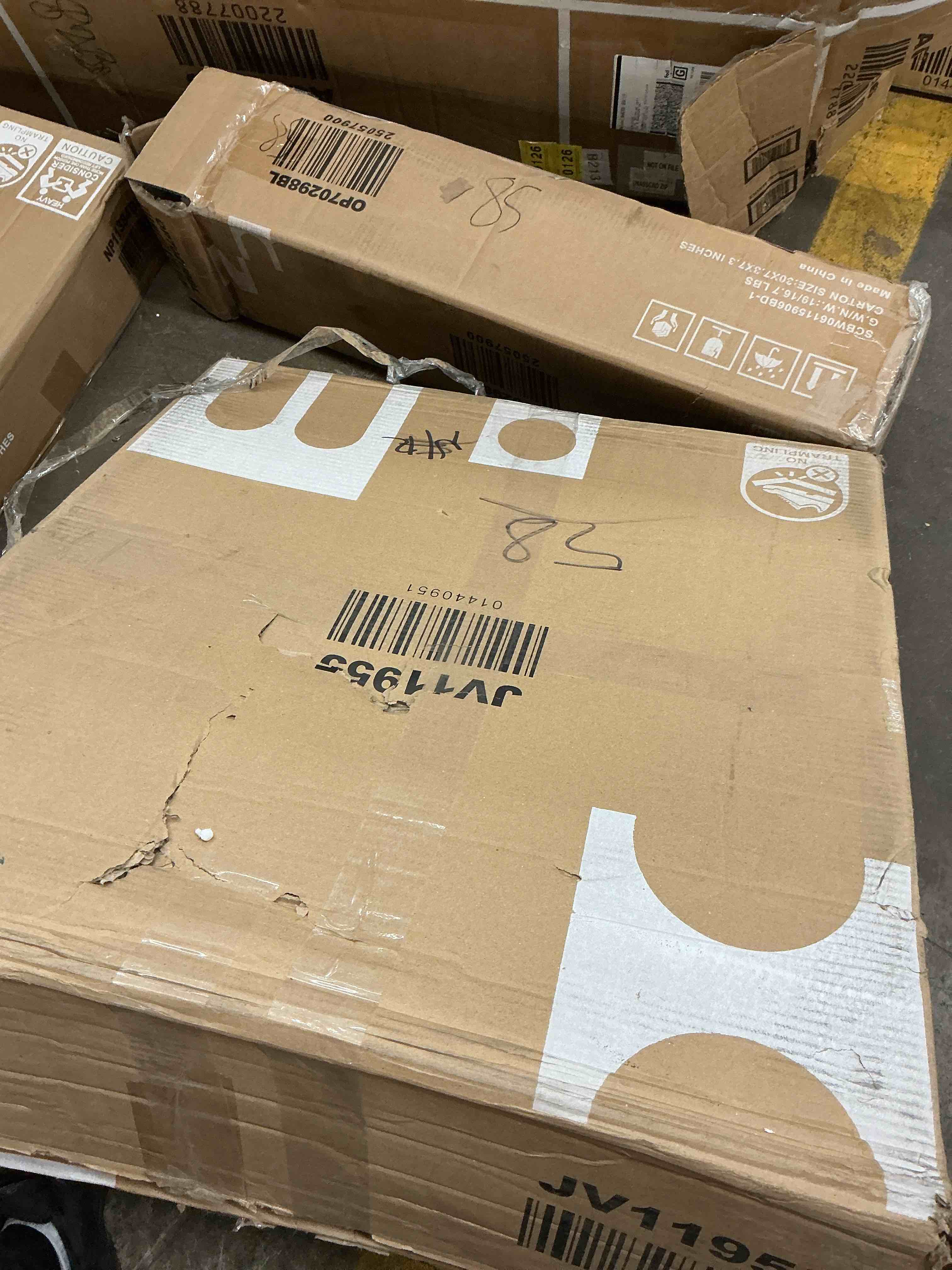 https://s3.amazonaws.com/lotting-images-prod/EmanualPiazza/BRN3769051_1778163228691.jpeg