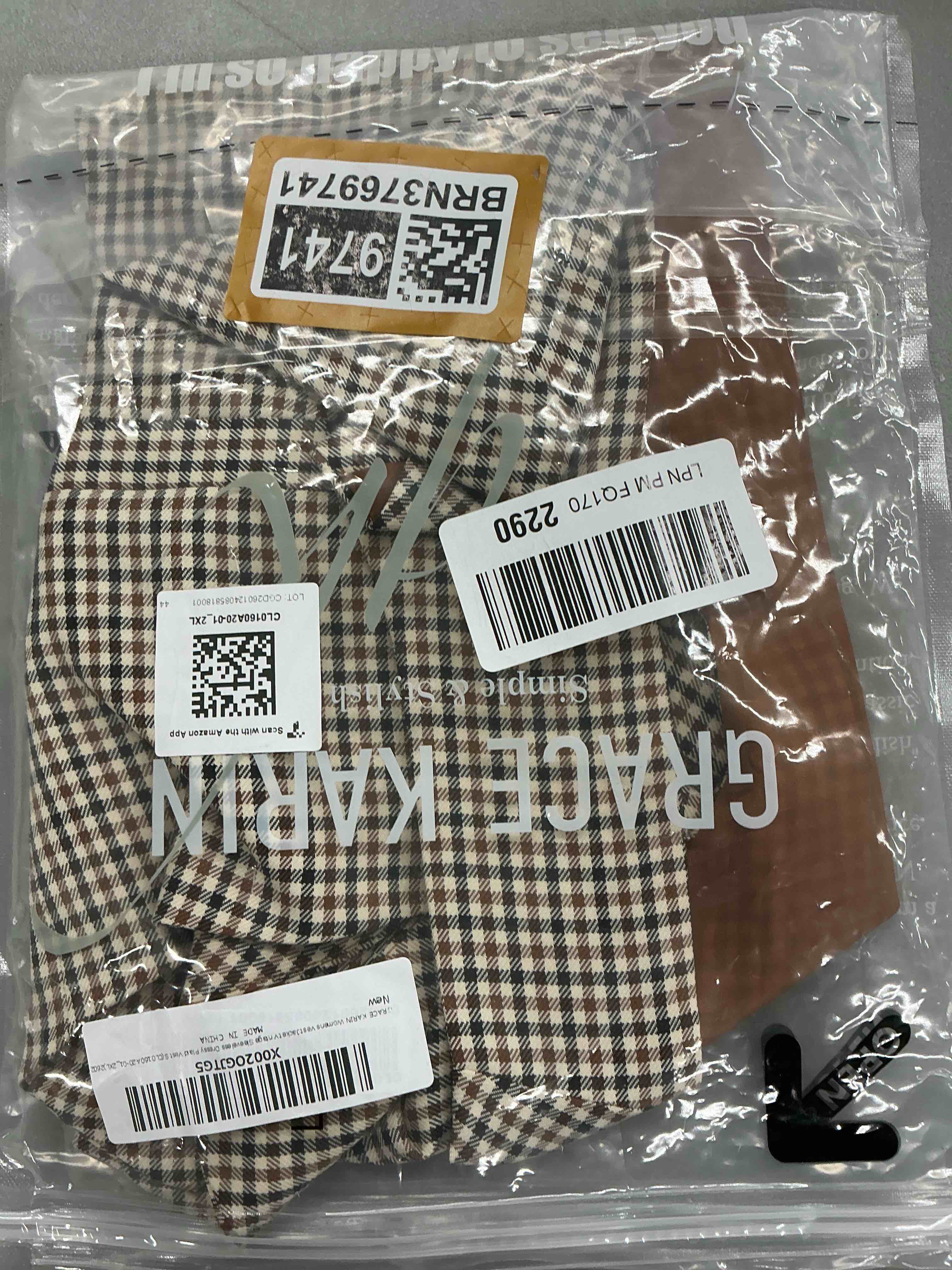 https://s3.amazonaws.com/lotting-images-prod/EmanualPiazza/BRN3769741_1779309457057.jpeg