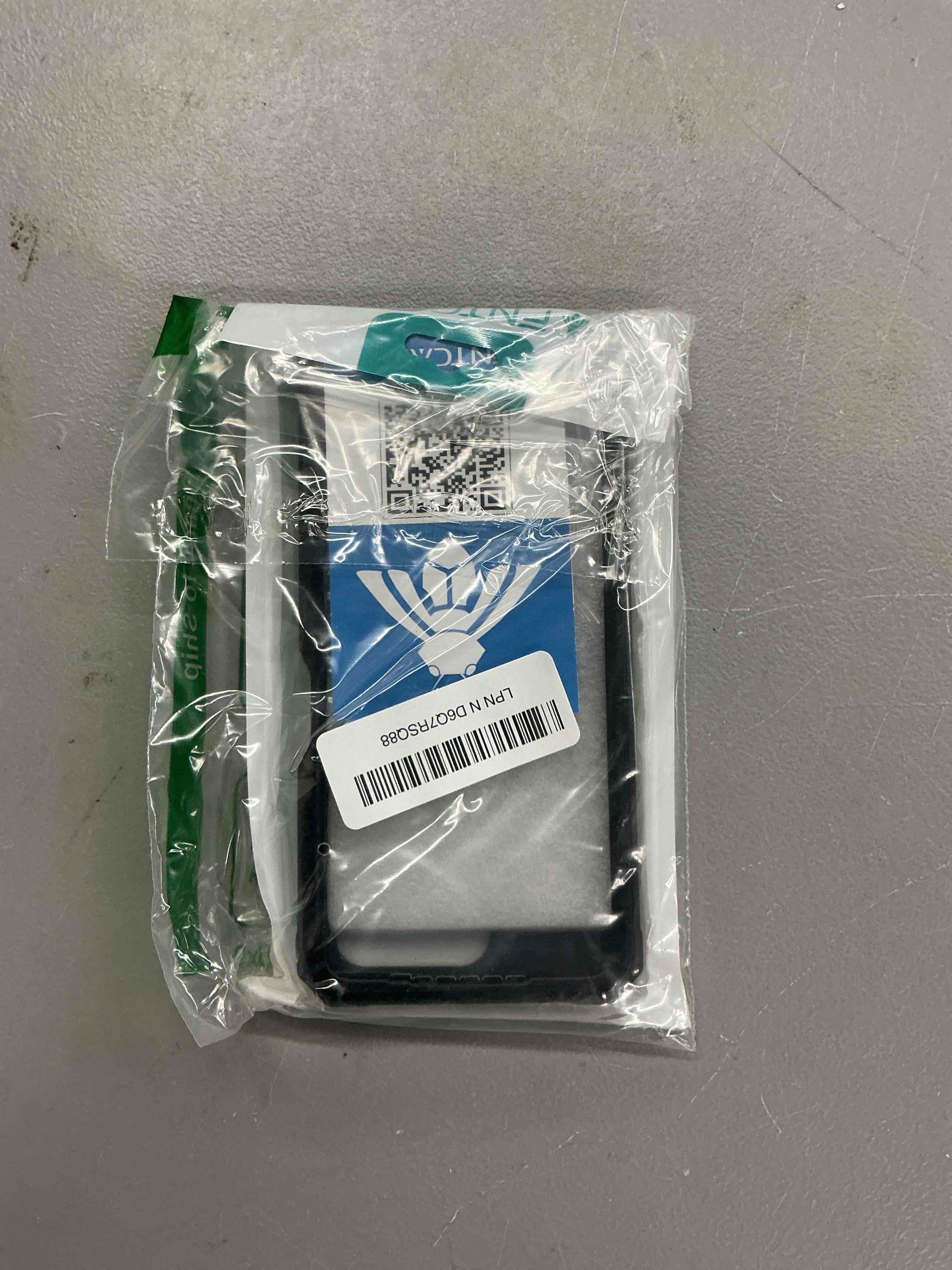 Condition photo showing Good Condition for fntcase for moto-g 2026/2025 case: for motorola moto g play 2026 5g military grade drop proof protection cover with kickstand | matte textured rugged shockproof tpu | protective phone case black black for moto g 2026/2025/g play 2026 6.7 inch