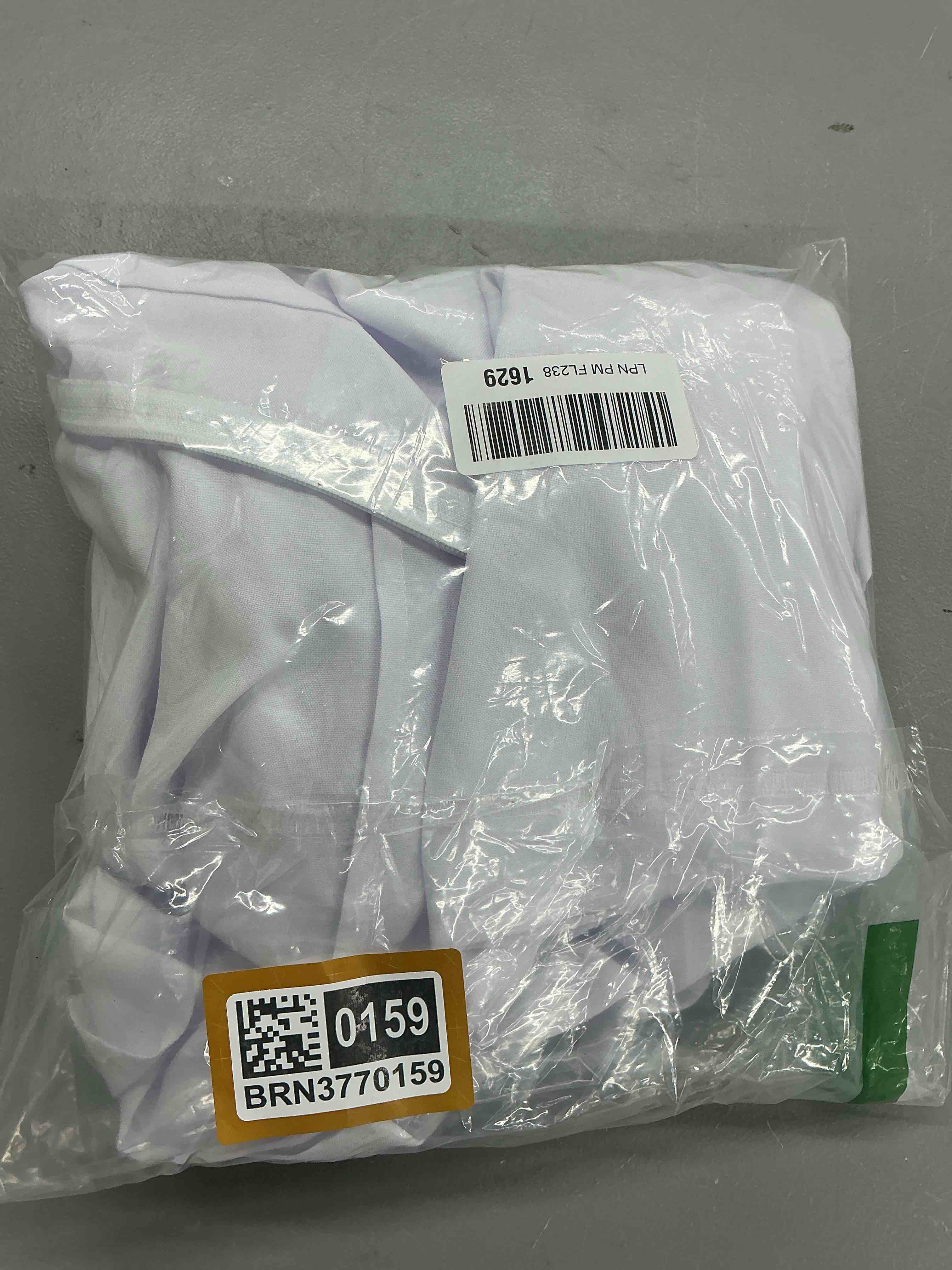 Condition photo showing Good Condition for unisex matte graduation gown for high school and bachelor choir robes for church standard 48 white