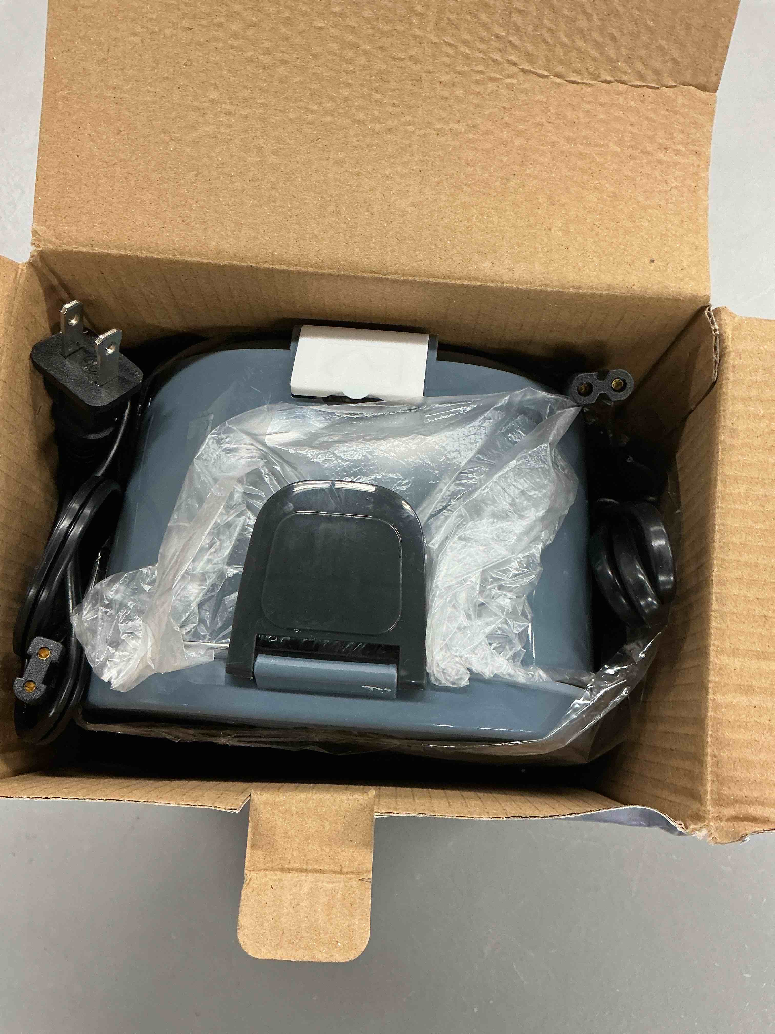 https://s3.amazonaws.com/lotting-images-prod/EmanualPiazza/BRN3770372_1779807085774.jpeg