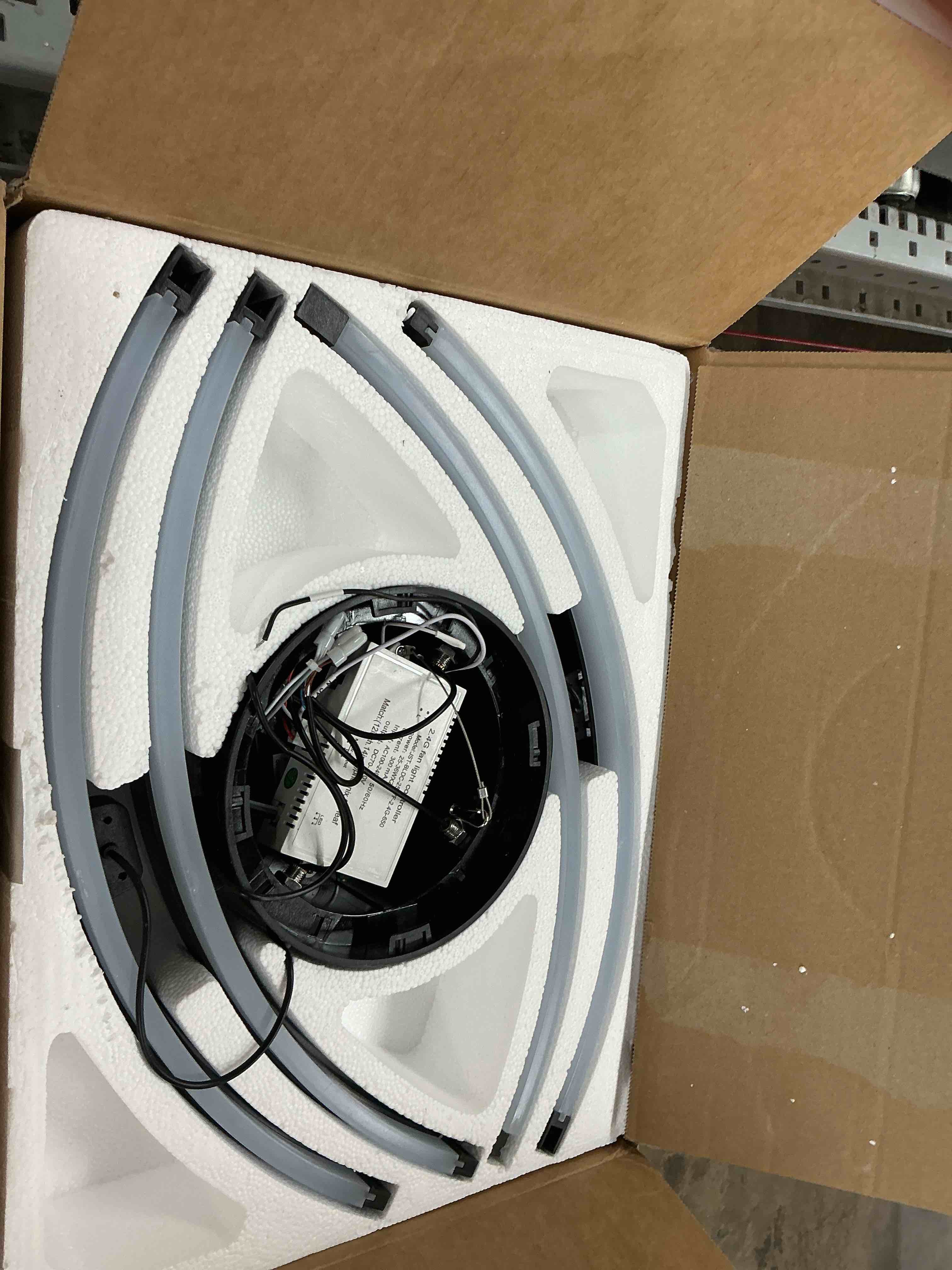 https://s3.amazonaws.com/lotting-images-prod/EmanualPiazza/BRN3772745_1778506538930.jpeg