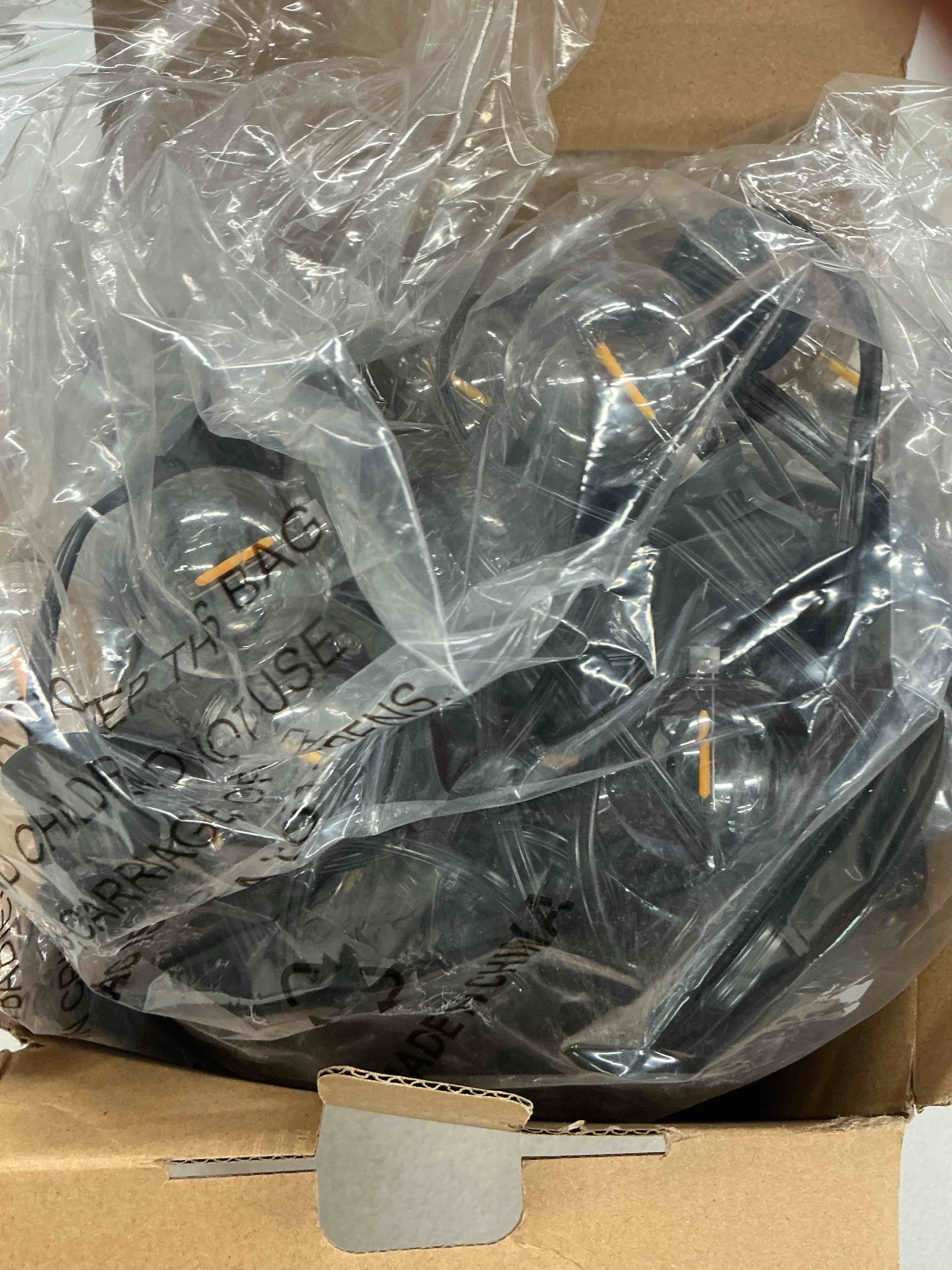 https://s3.amazonaws.com/lotting-images-prod/EmanualPiazza/BRN3772752_1778506920866.jpeg
