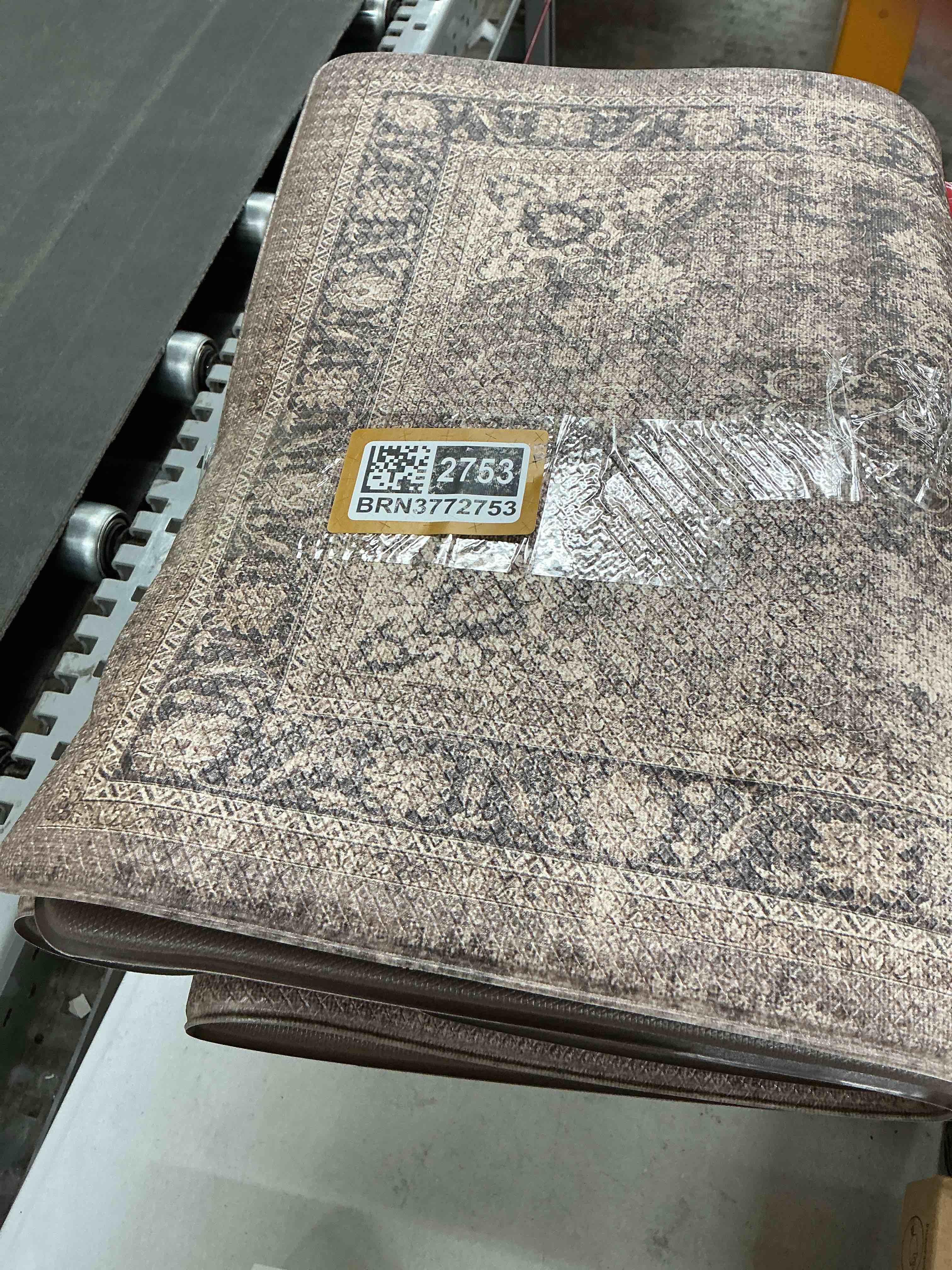 https://s3.amazonaws.com/lotting-images-prod/EmanualPiazza/BRN3772753_1778506349465.jpeg