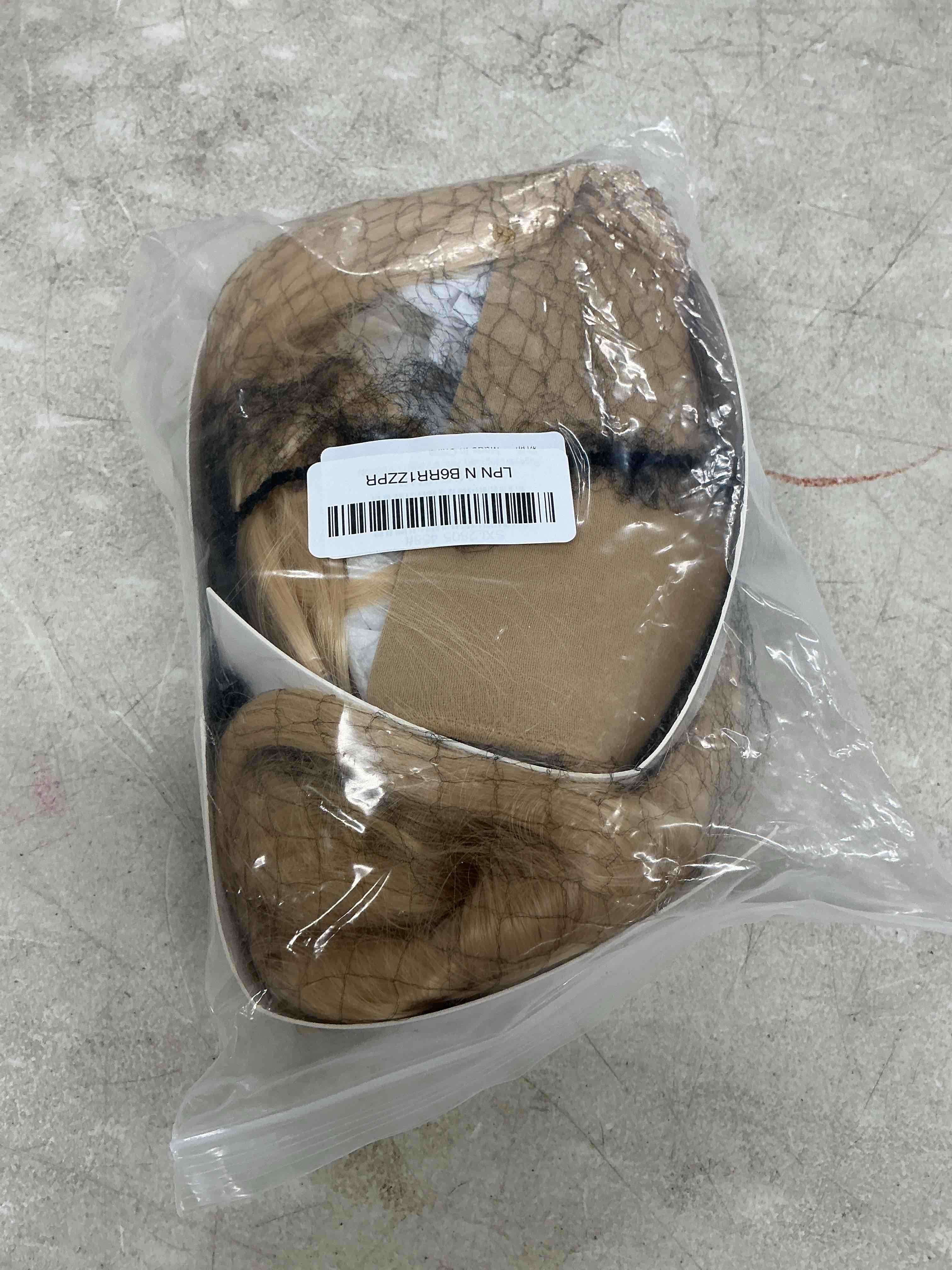 Condition photo showing Good Condition for rugelyss long wavy blonde wigs for women, layered synthetic platinum blonde hair wig with bangs for daily or costume party