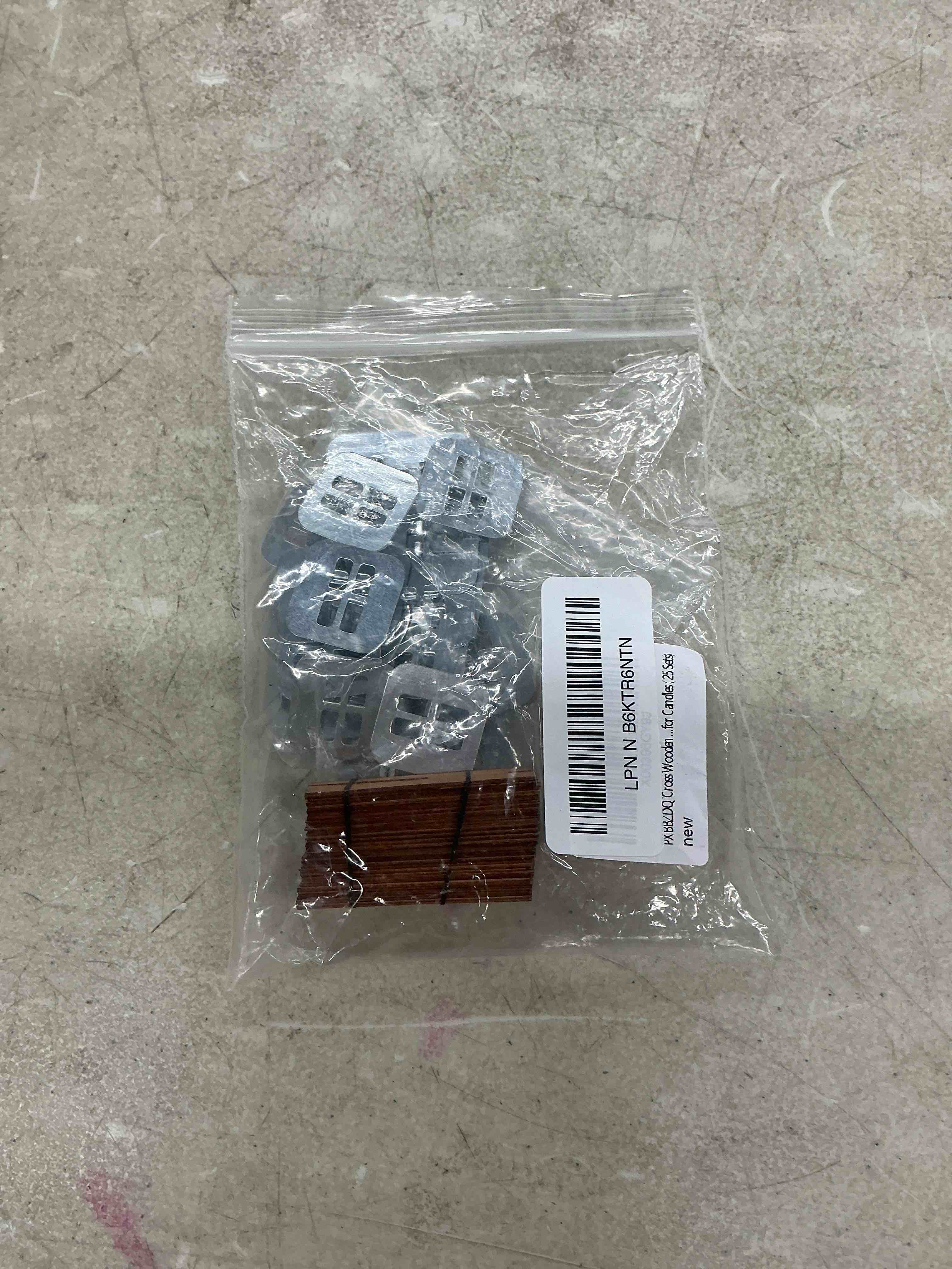 Condition photo showing Good Condition for pxbbzdq cross wooden wicks for candle making,75pcs crackling wood candle wicks for candles (25 sets) cross wooden wicks 2 inch