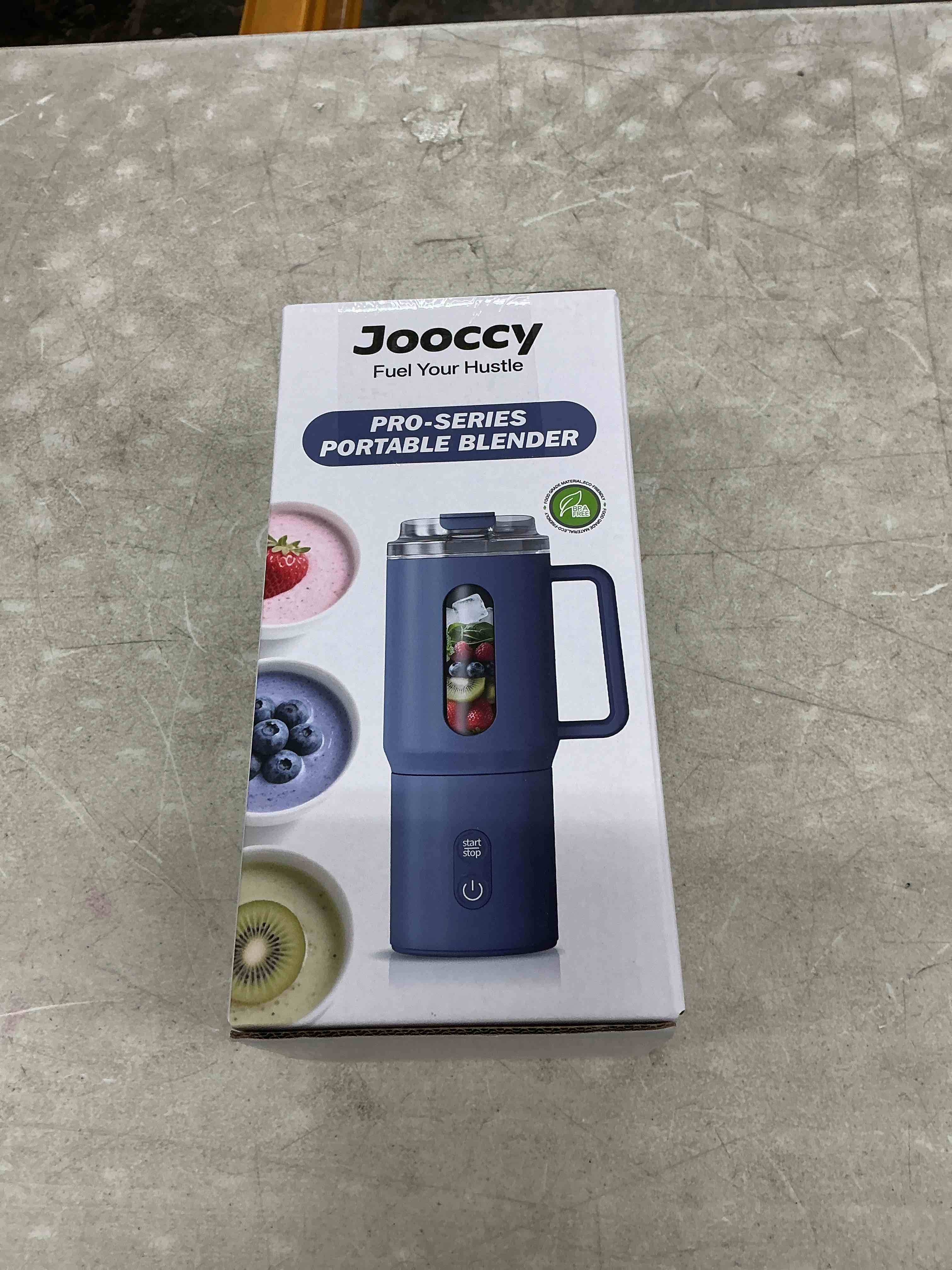 Condition photo showing Good Condition for portable blender, cordless personal blender for smoothie with ice crushing blades, 18oz auto reverse blending for smoothie, shake, frozen fruit blue