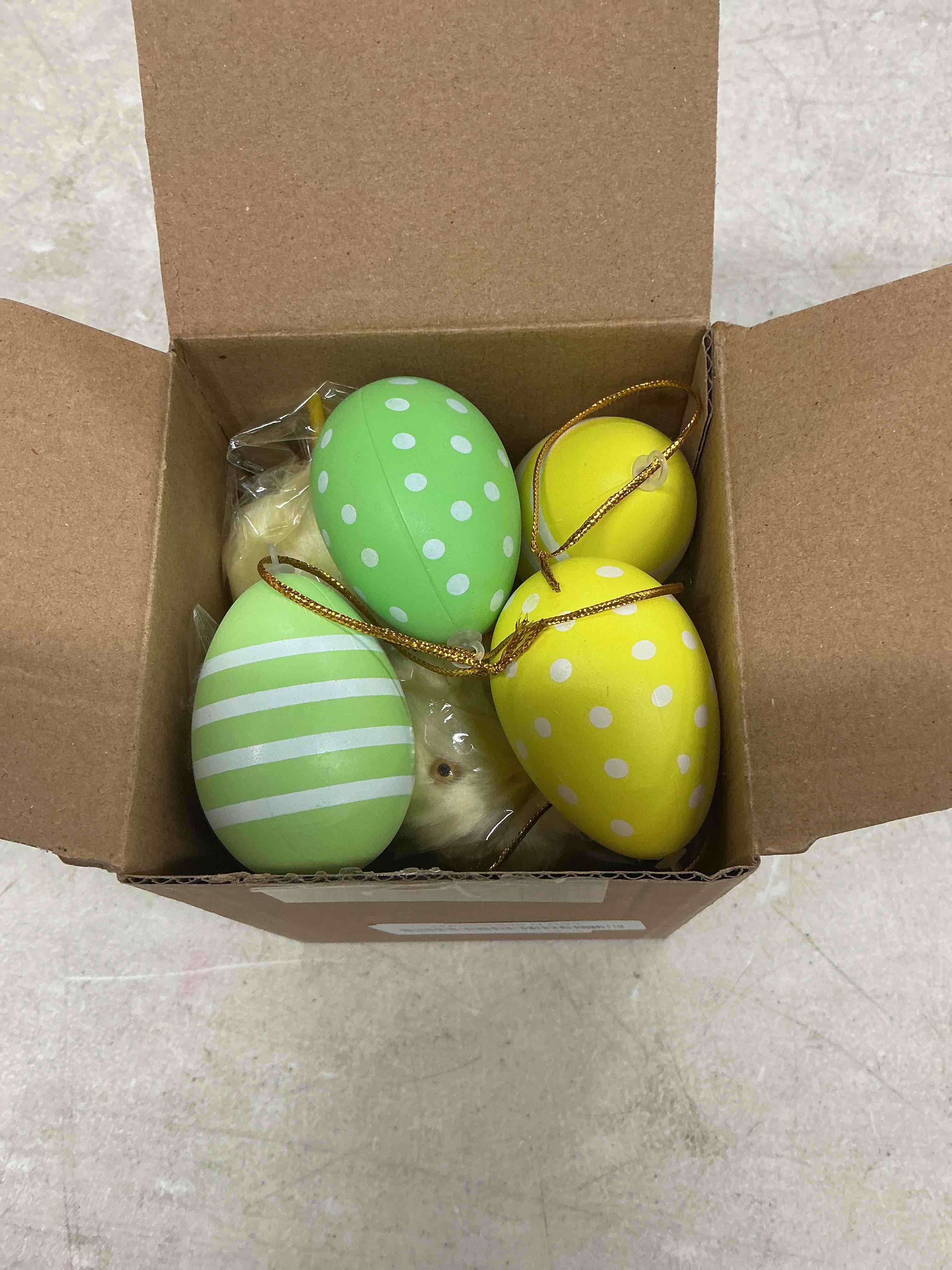 Condition photo showing Good Condition for 8 pcs chirping spring easter chicks decor set 4 pcs fluffy realistic baby chicks easter decorations, 4 pcs eggs,fake chickens prop- easter props for photography,holiday parties