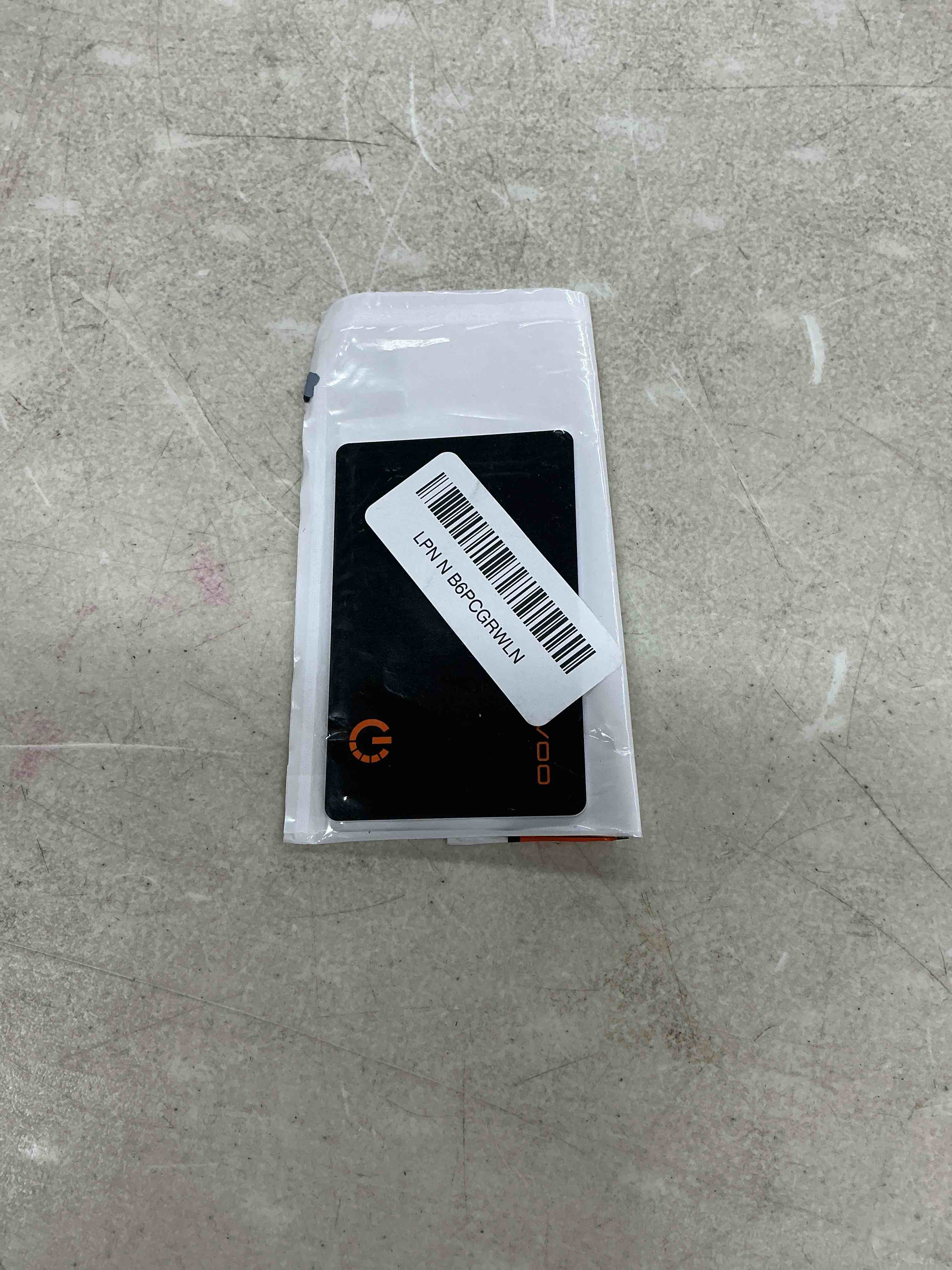 Condition photo showing Good Condition for novoo tracker card (ios only) wallet card with apple find my, smart card bluetooth tracker, 6 years battery, ip68 waterproof, keys finder and item locator for keys, bags, passport(bk) 1 pack-all black
