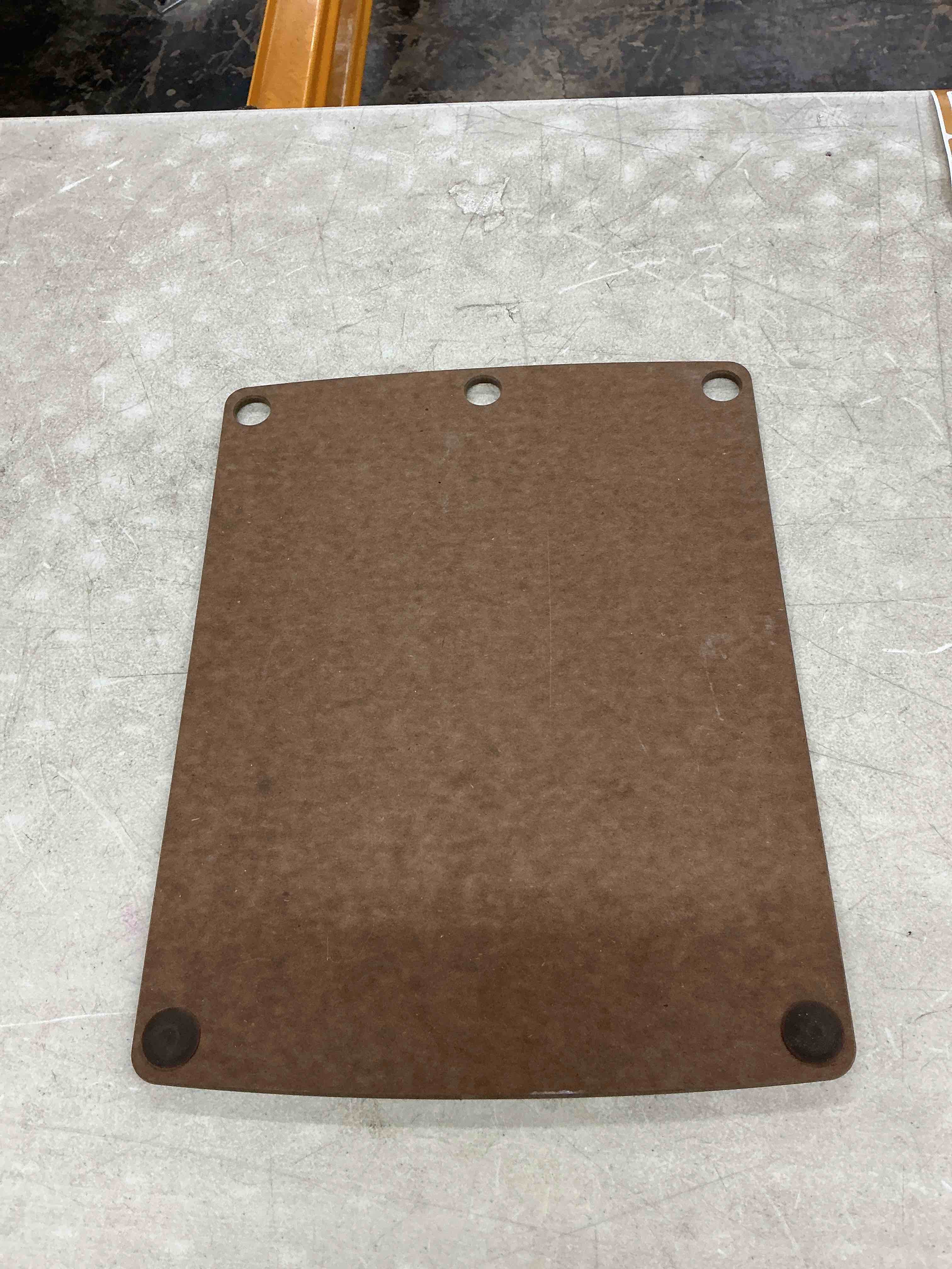 Condition photo showing Good Condition for epicurean all-in-one 14.5" × 11.25" cutting board, nutmeg 14.5"l x 11.3"w nutmeg/brown