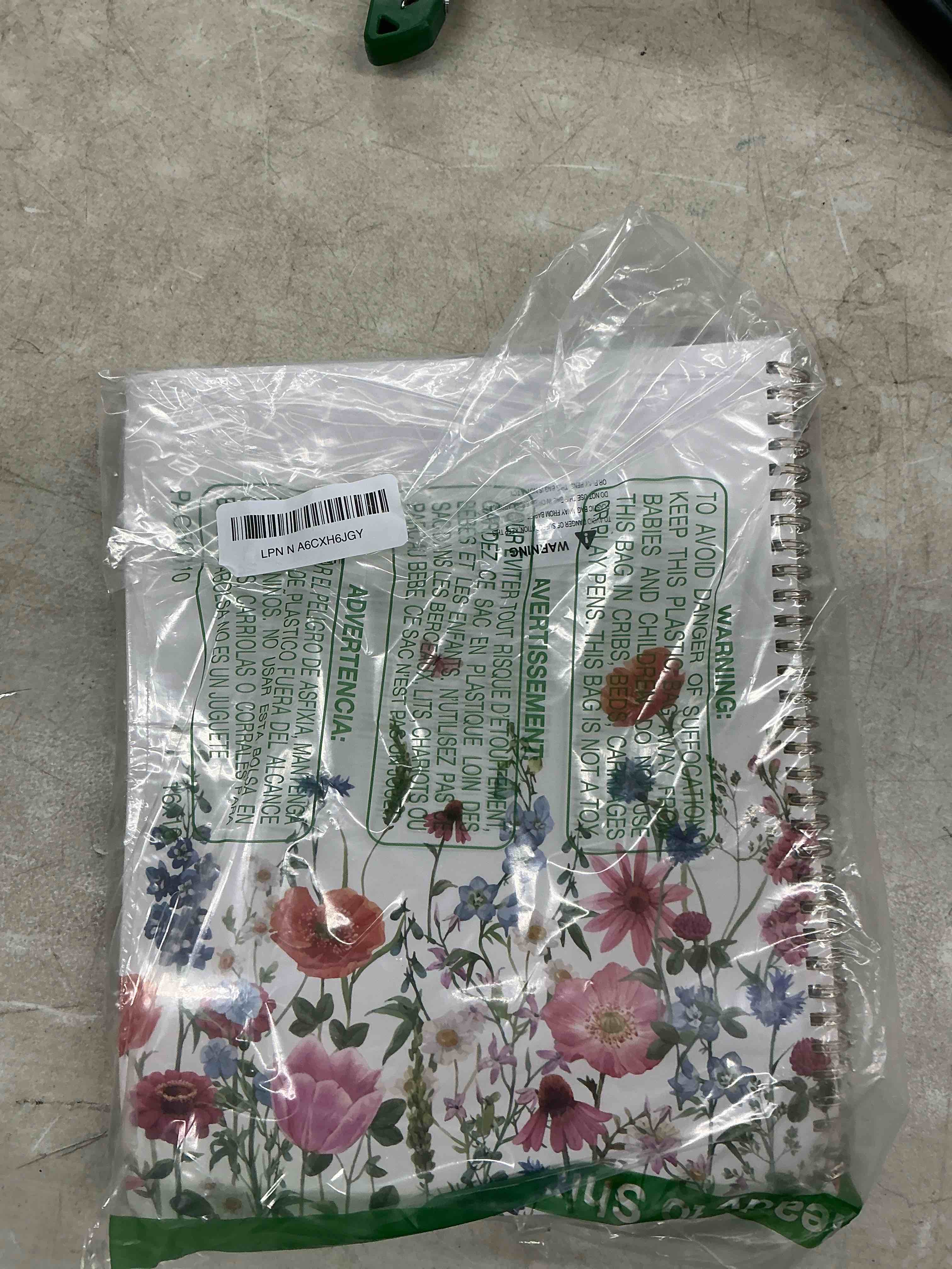 Condition photo showing Good Condition for 2026-2031 monthly planner/calendar - 5 year monthly planner 2026-2031 from jul. 2026 - jun. 2031, 9" x 11", 60 months calendar, large 5 year planners with tabs, two-side pocket, suitable for long-term planning